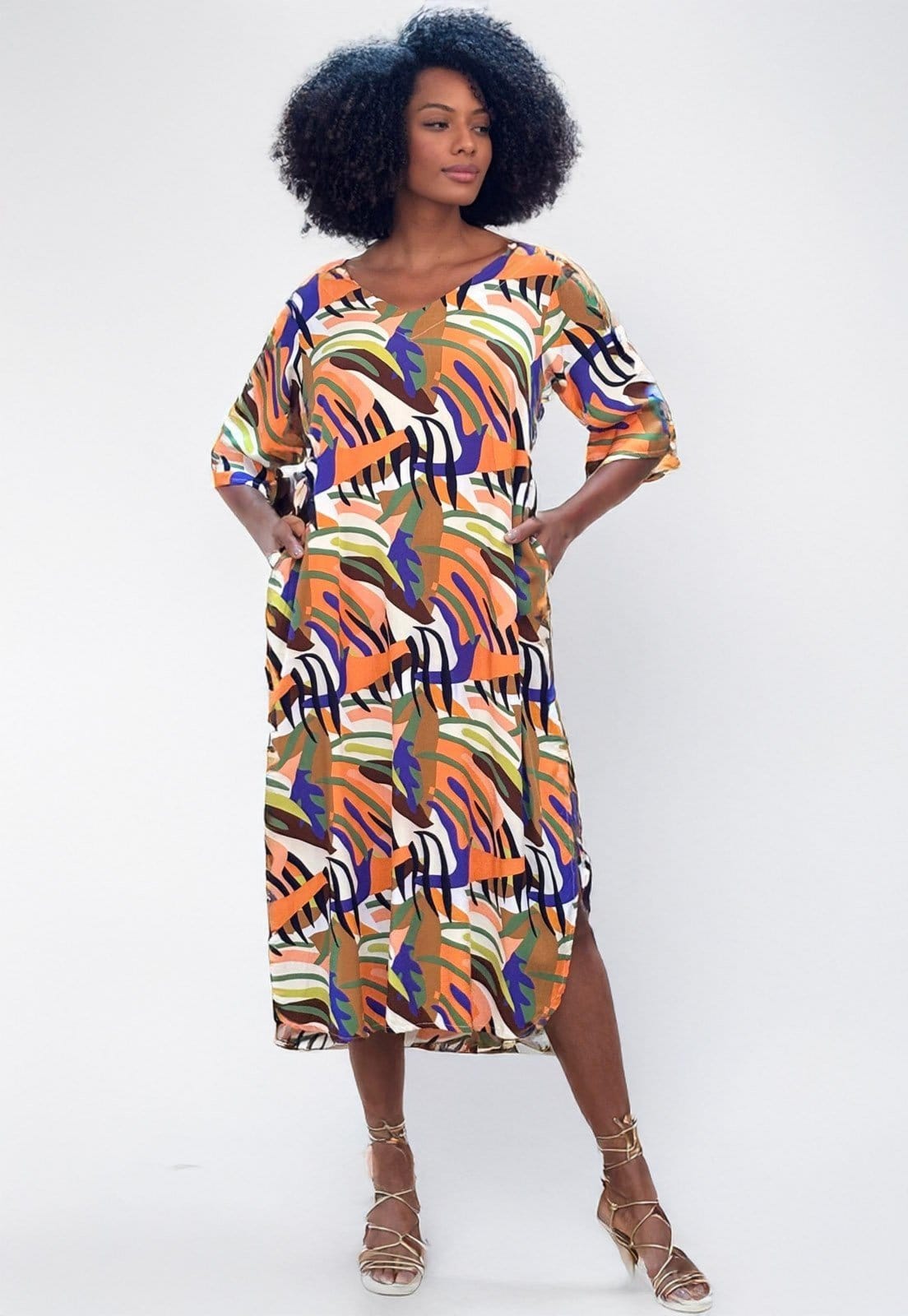 Vista 2 Vestido Midi Amazonia Vital Abapã Plano com Bolso Estampa Cores Vibrante Amazonia Vital amarelo/azul/bege/bordô/estampado/off-white