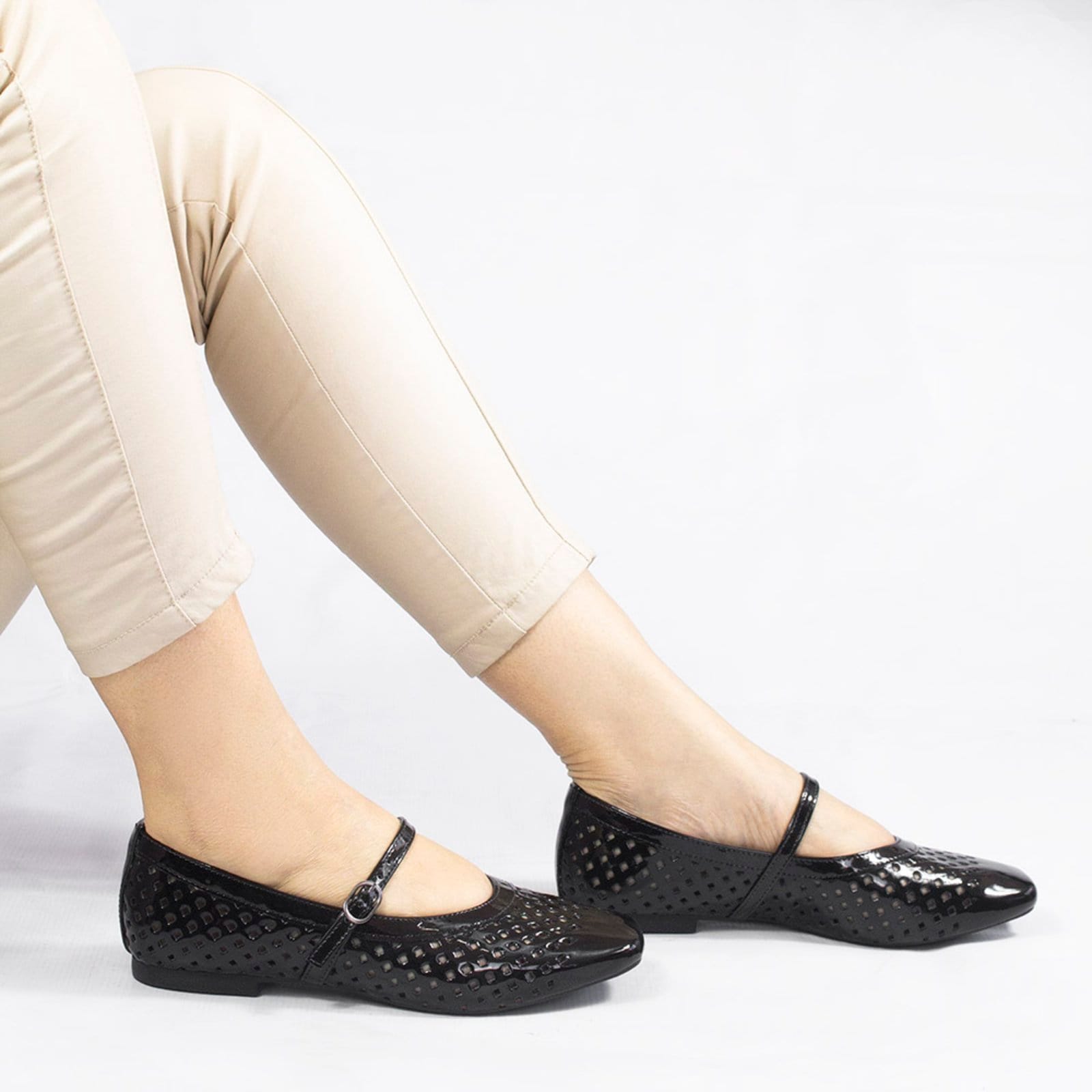 Vista 2 Sapatilha Zatta Lasercut Bico Quadrado Beatriz Preta ZATTA preto