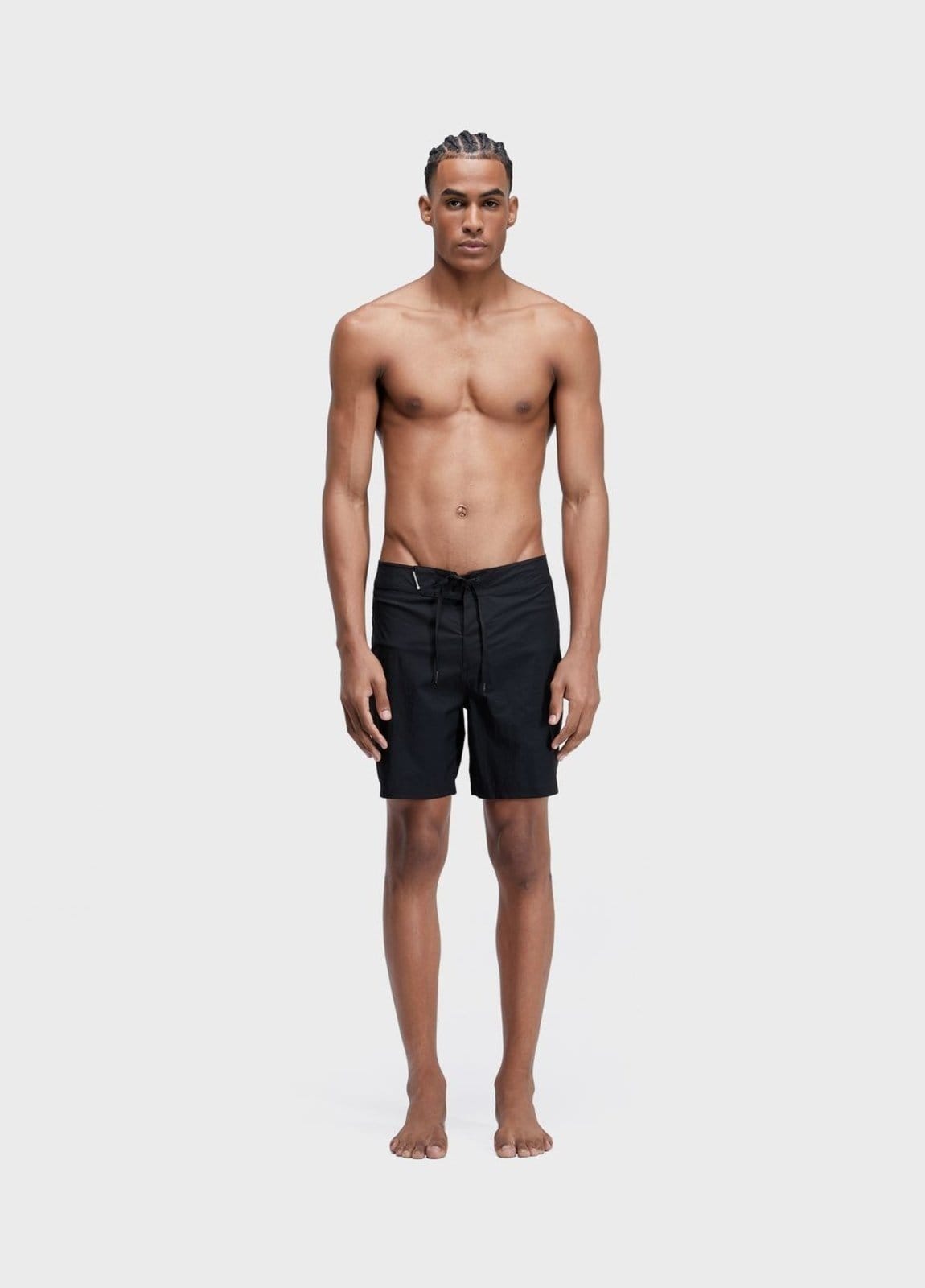 Vista principal Bermuda surf superlight eco Osklen preto