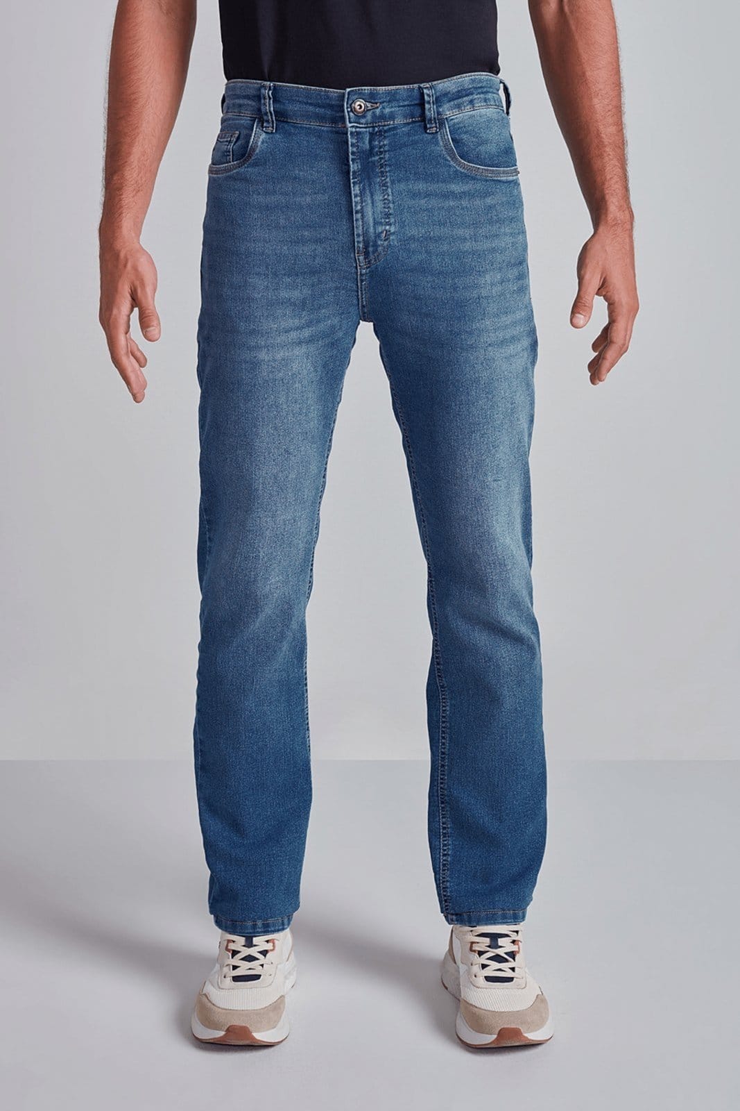 Vista principal HIGHSTIL Calça Jeans Comfort - Lavagem Média HIGHSTIL azul