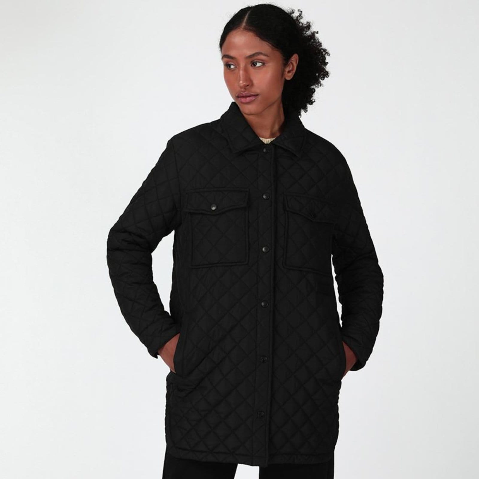 Vista 2 Jaqueta Fila Shacket Quilting Feminina Fila incolor