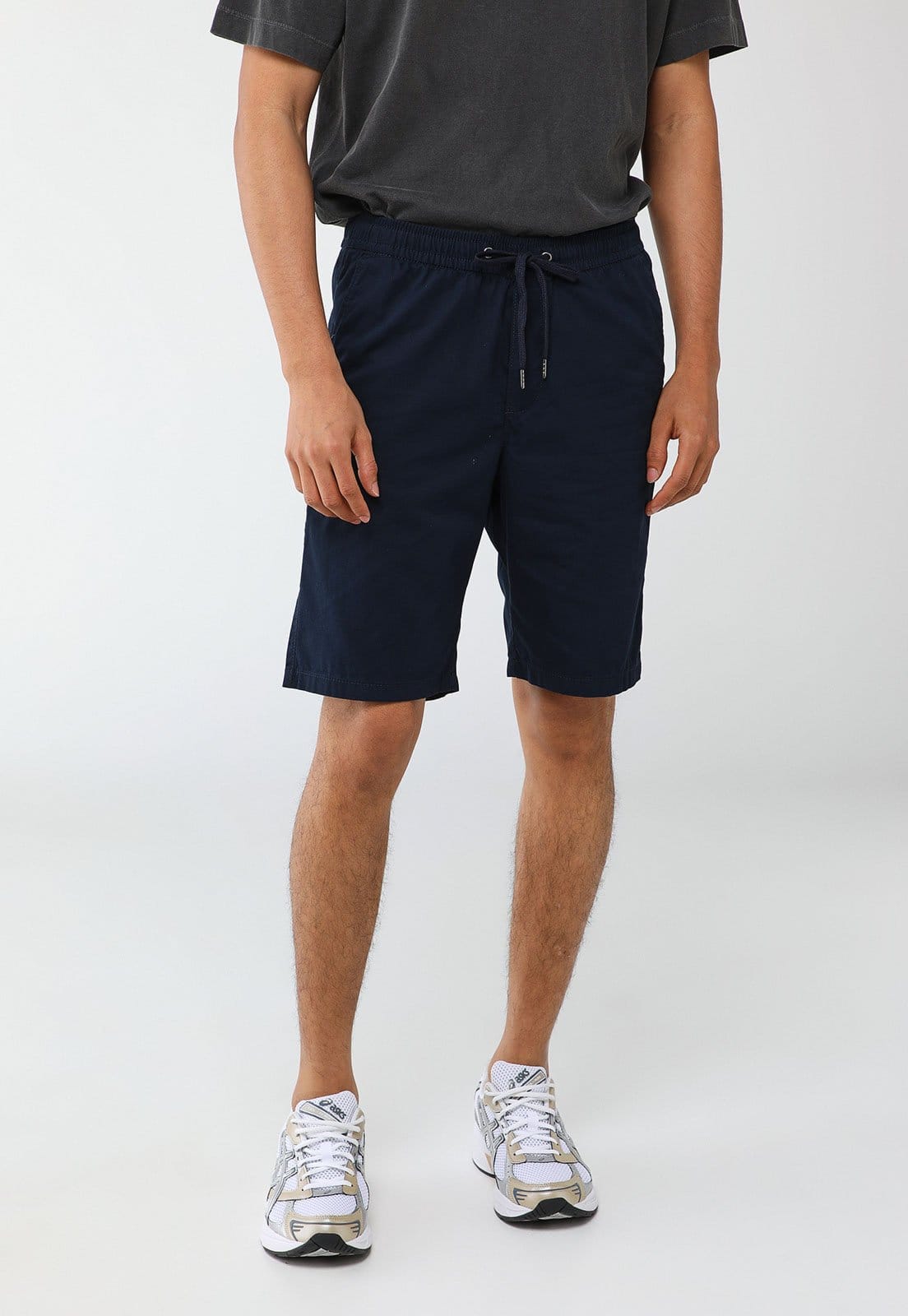 Vista principal Bermuda Masculina Hering Cós Elástico Hering azul marinho