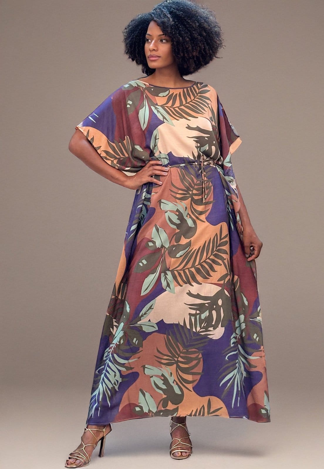 Vista 2 Vestido Amazonia Vital Kaftan Viscose Longo Estampa Outono Amazonia Vital azul/estampado/marrom