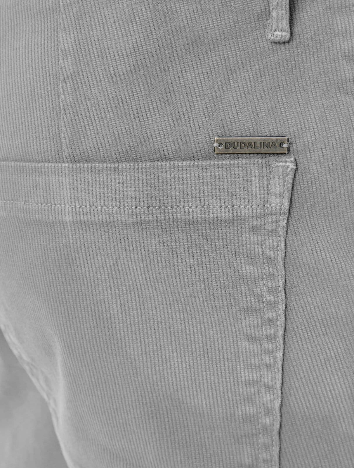 Vista 2 Bermuda Dudalina Masculina Sarja Right Textura Claro Dudalina cinza