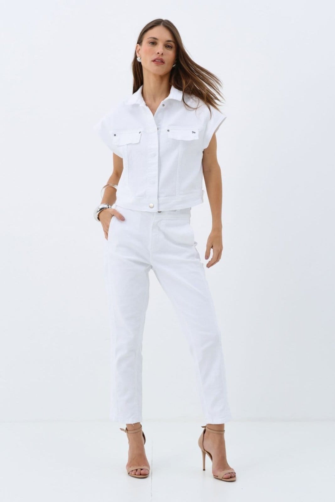 Vista principal Calça Sarja Mom Recorte no Cós ACT FEMININO branco