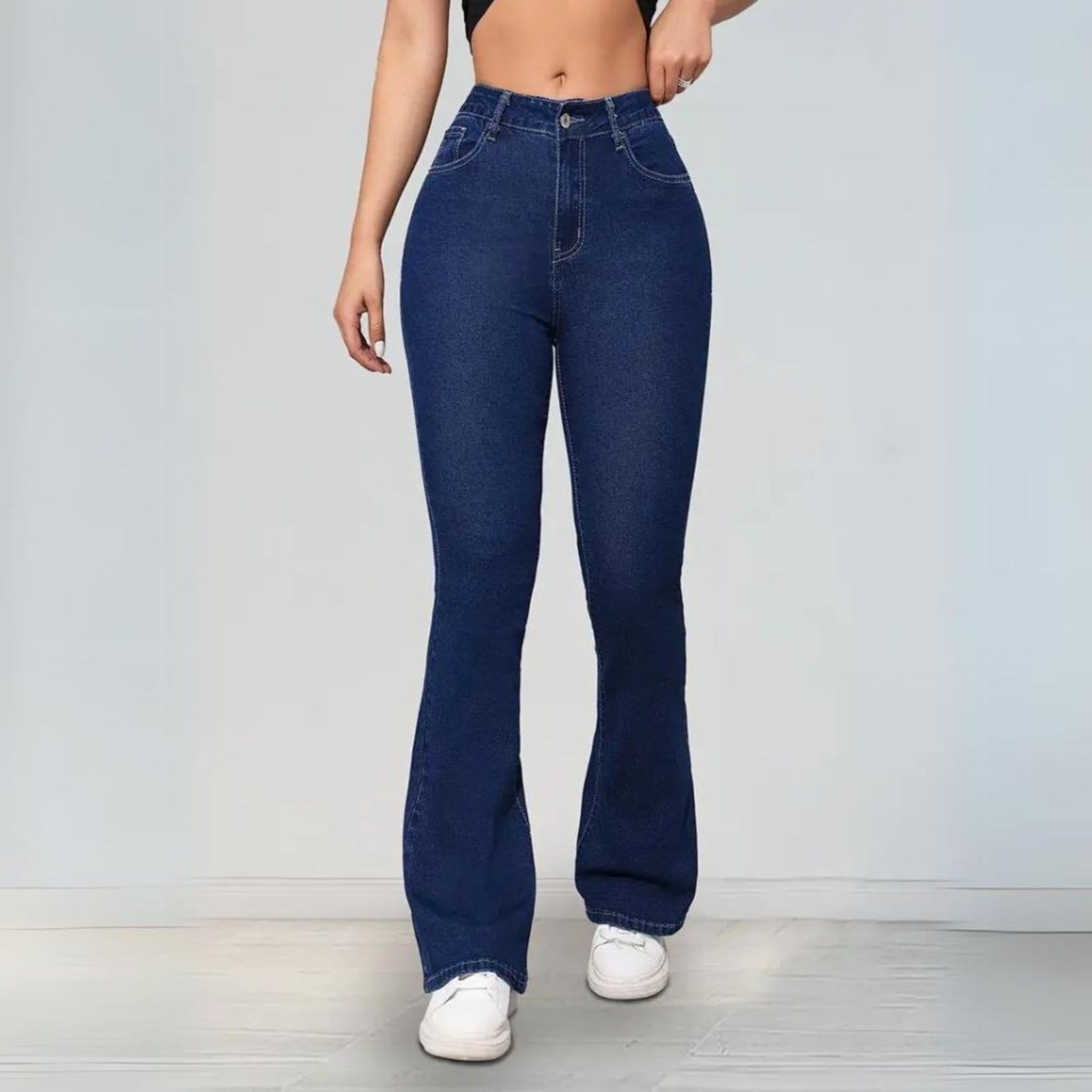 Vista principal Calça Feminina Flare Lavagem Escura Premium Cintura Alta Acabamento Empina Bumbum TEX JEANS jeans