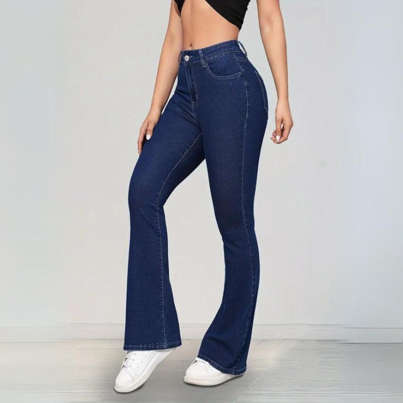 Vista 2 Calça Feminina Flare Lavagem Escura Premium Cintura Alta Acabamento Empina Bumbum TEX JEANS jeans