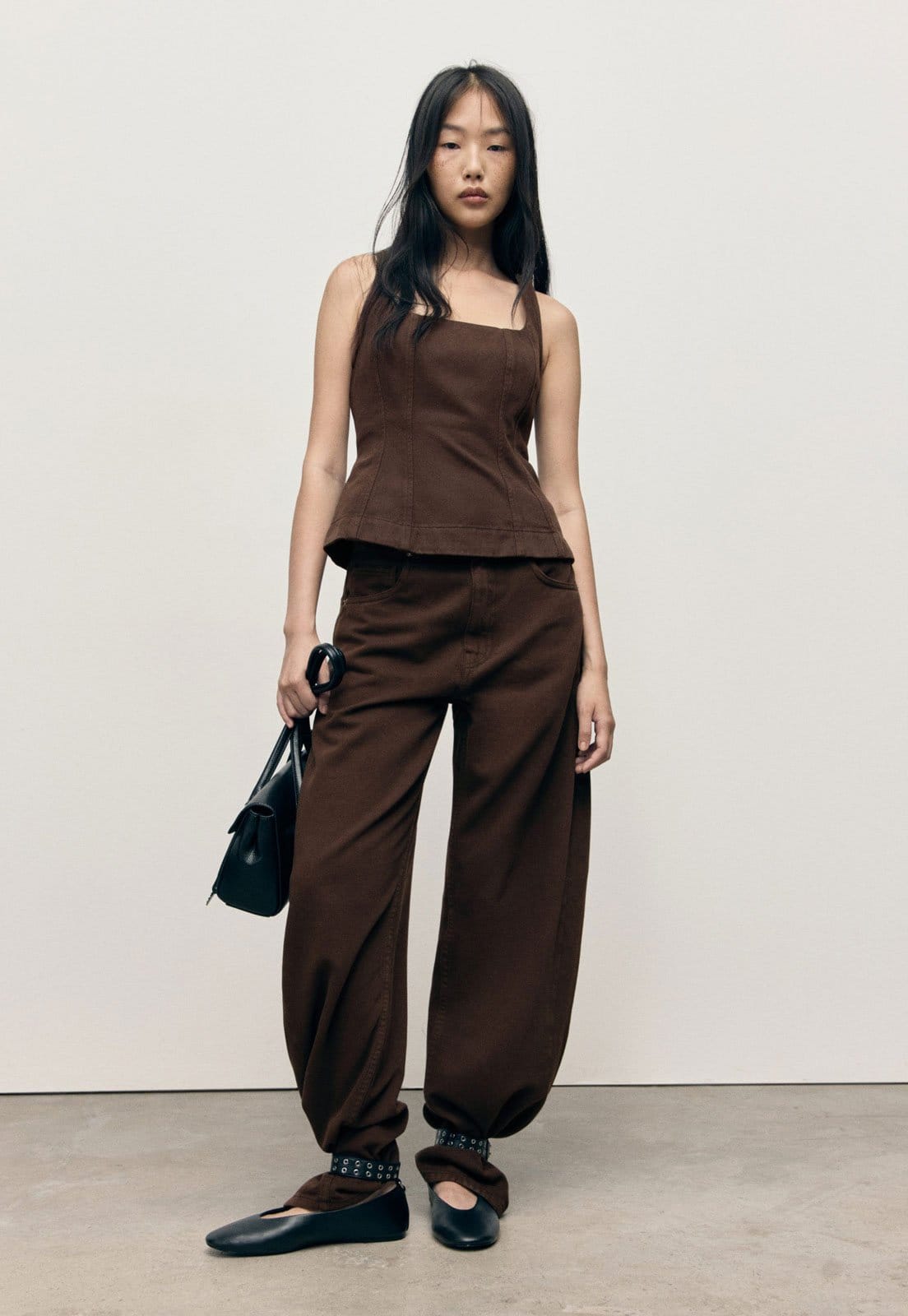 Vista 2 Regata Feminina Mango Charlot Corpete Mango marrom