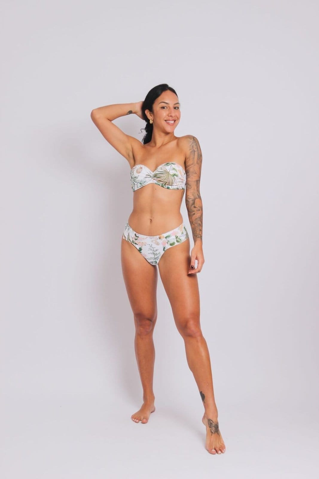 Vista 2 2427 - Calcinha de Biquíni Com Lateral Larga e recortes Luxemburgo - Duna Casual DunaCasual estampado