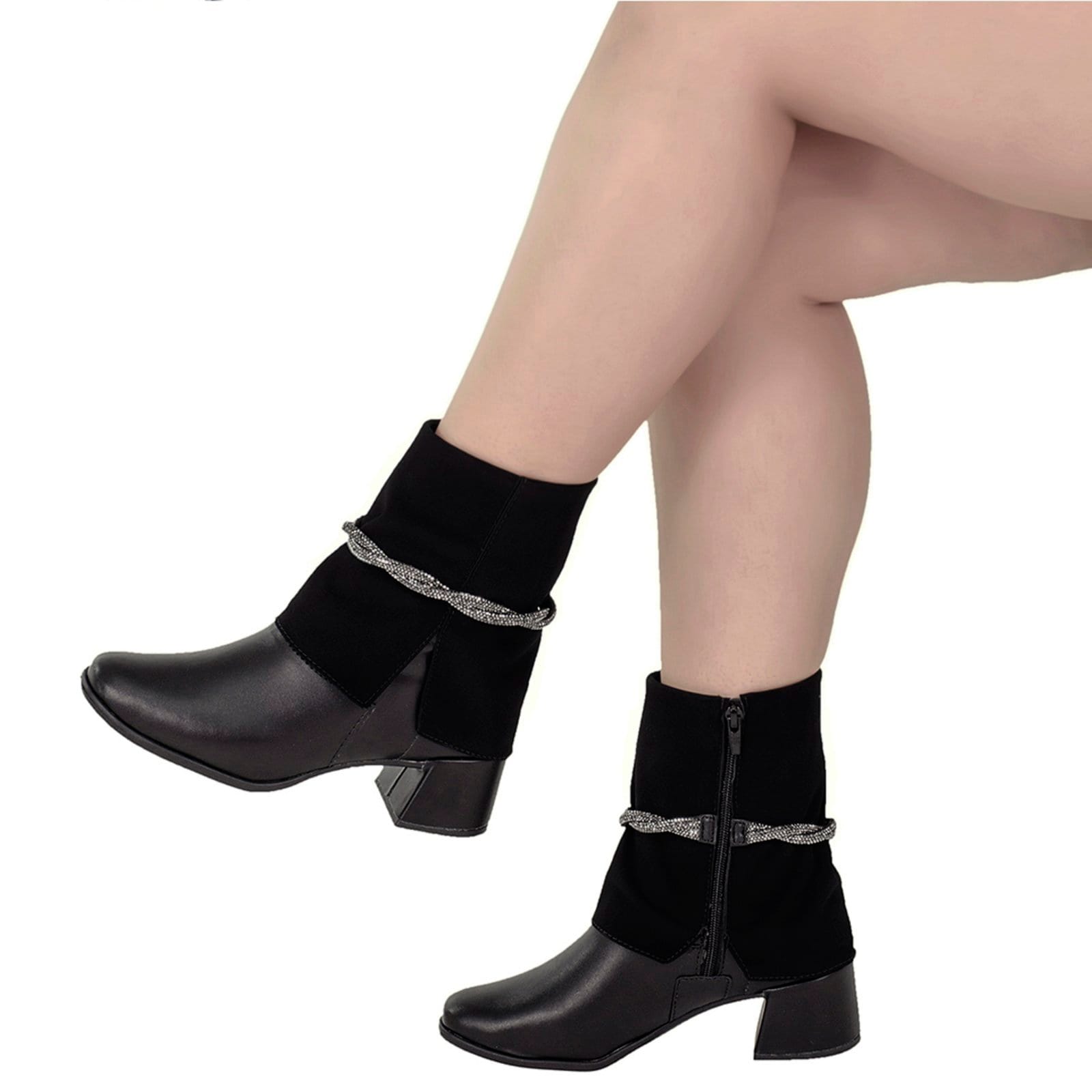 Vista 2 Bota Salto Feminina Bico Quadrado Cano Médio Shekinah Detalhe Strass Ziper Lateral Gola Virada Capa Shekinah preto