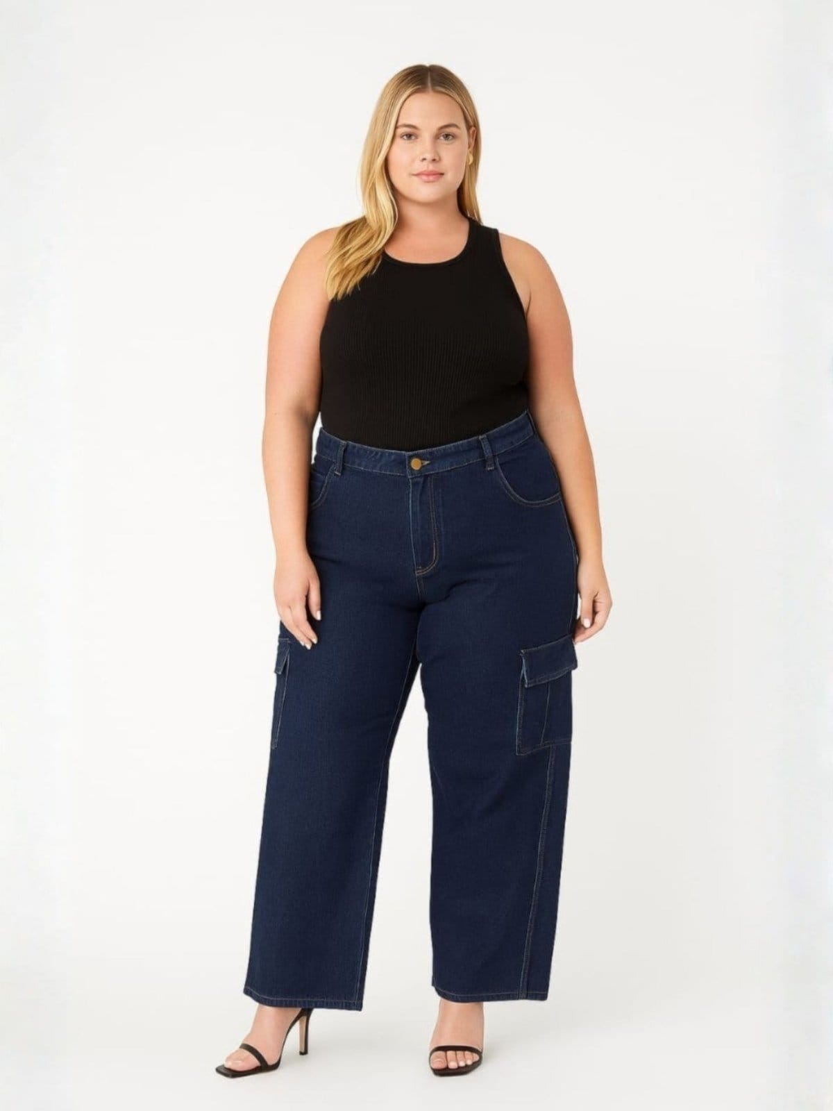 Vista 2 Calça Jeans Cargo Wide Leg Plus Size Bolsos Laterais Azul Escuro Razon Jeans jeans azul