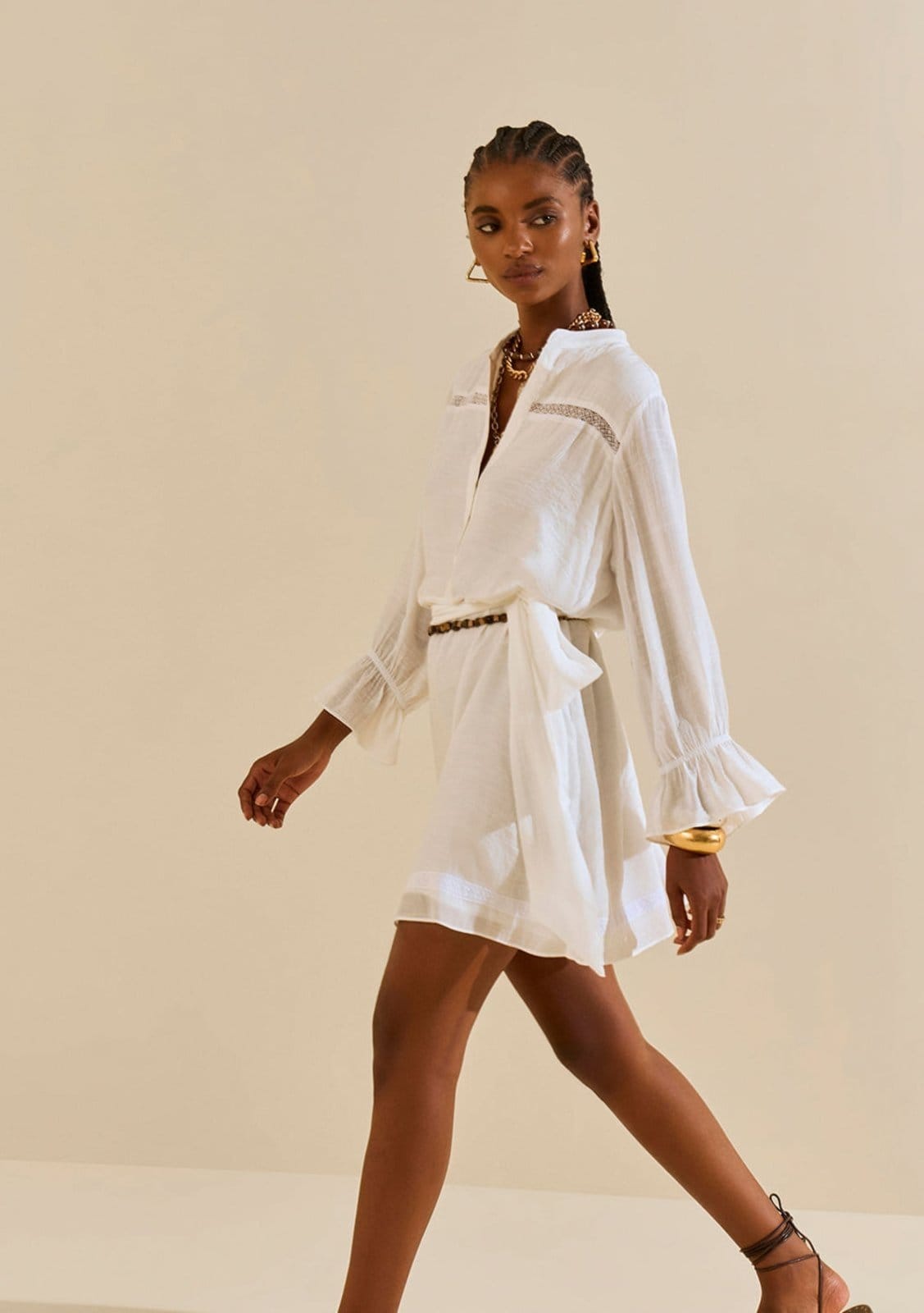 Vista principal Vestido Morena Rosa Solto Gola Padre Manga Longa Curto Off-white Morena Rosa off-white rosa