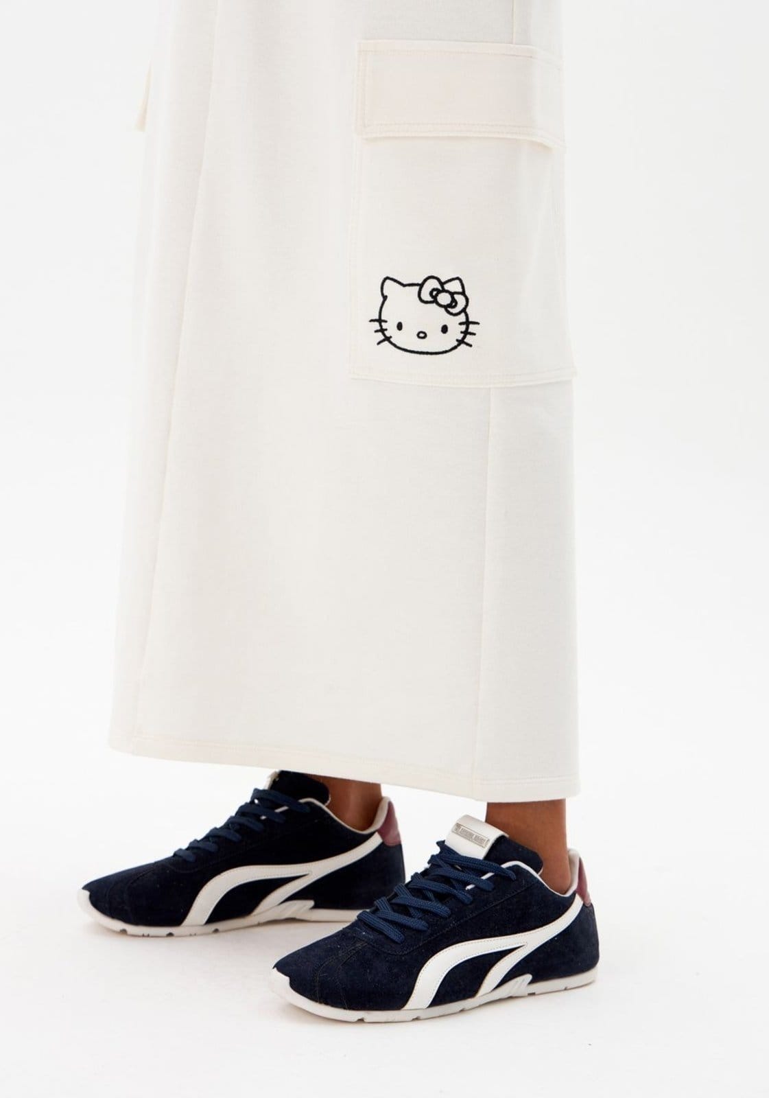 Vista 2 Saia Longa Moletom Hello Kitty My Favorite Things branco