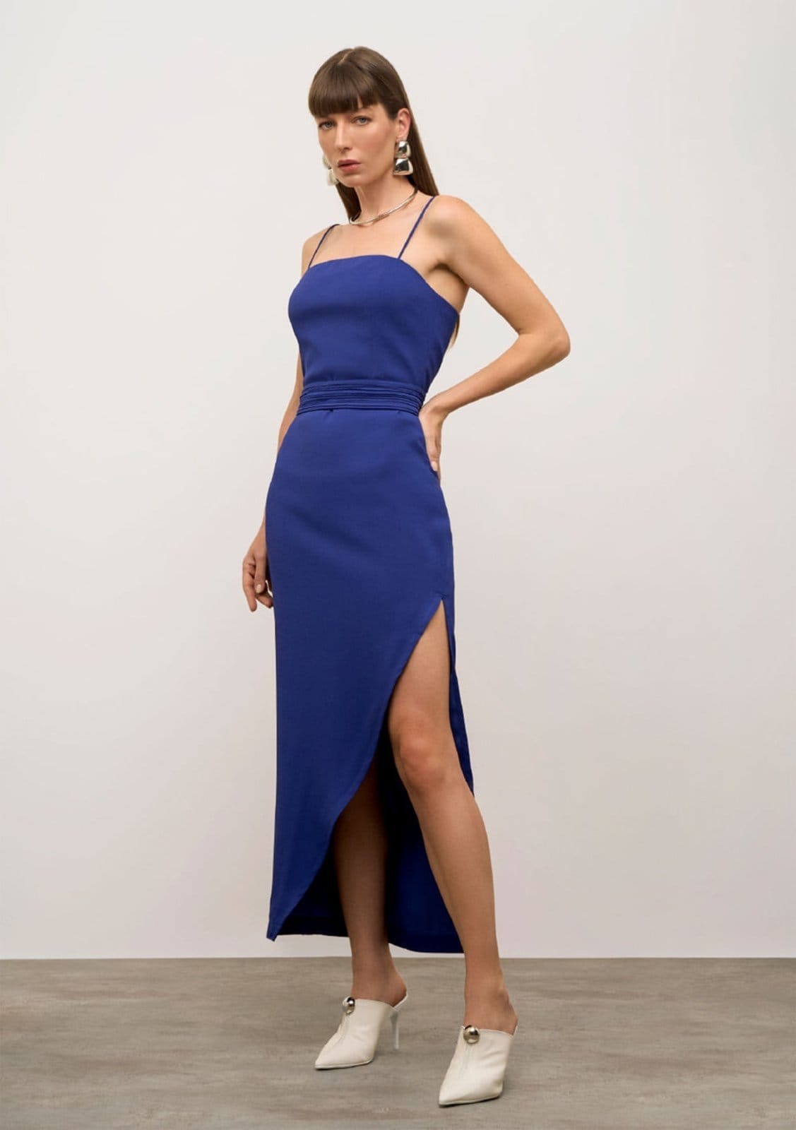 Vista principal Vestido Iódice Ajustado Decote Reto Com Alça Longo IÓDICE azul