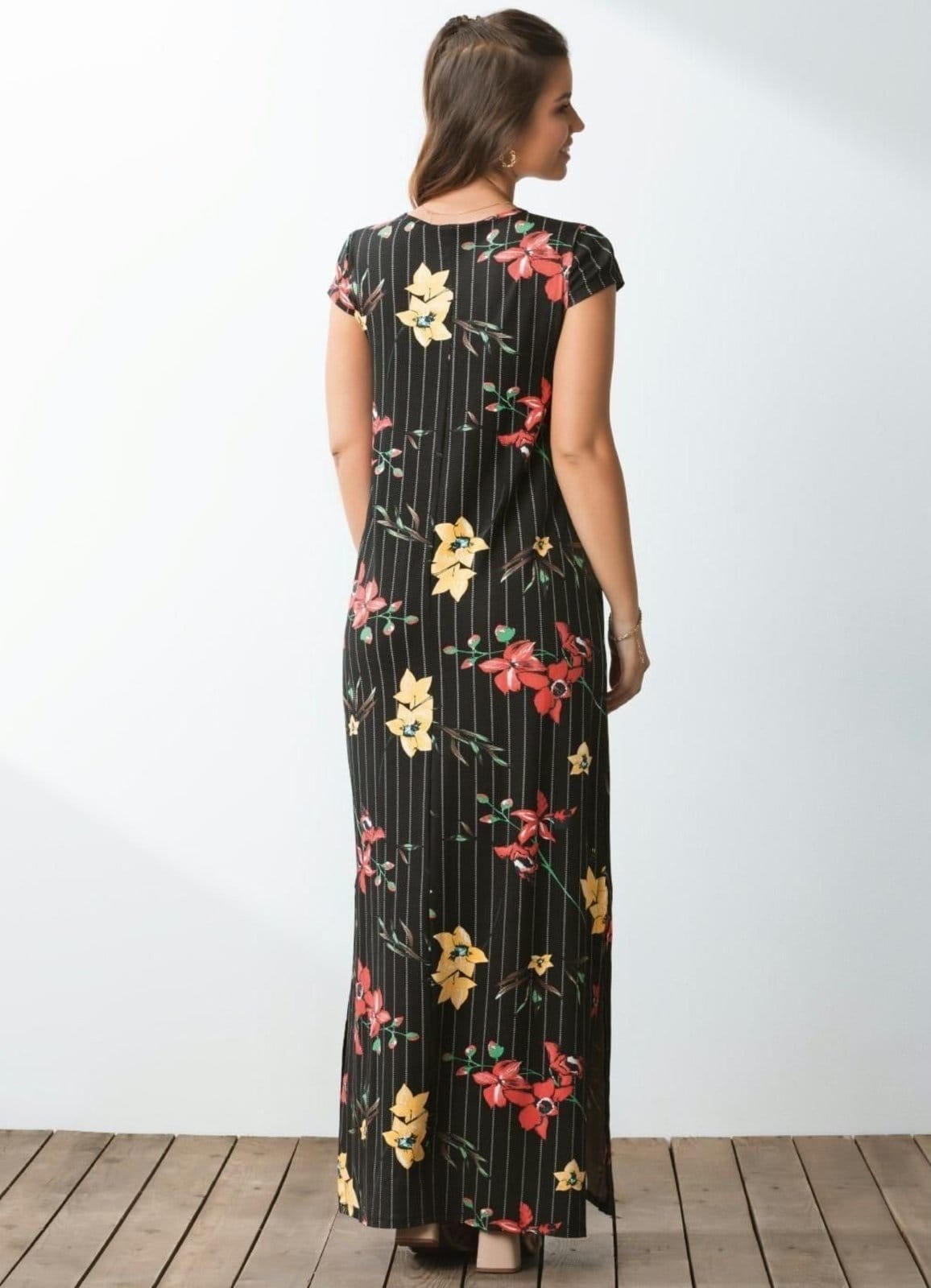 Vista 2 Vestido Longo Com Fenda Floral Risca De Giz Quintess preto