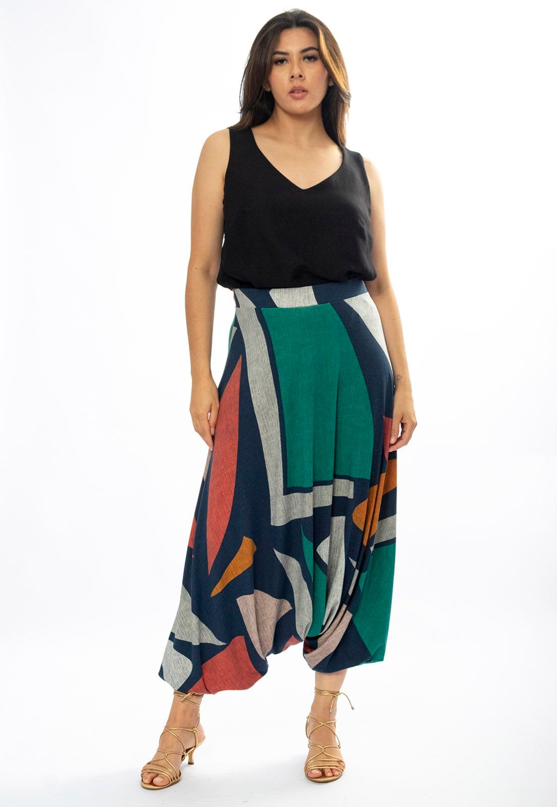 Vista 2 Calça Saruel Amazonia Vital Malha Geometrias do Tempo Amazonia Vital azul marinho/estampado/laranja/verde