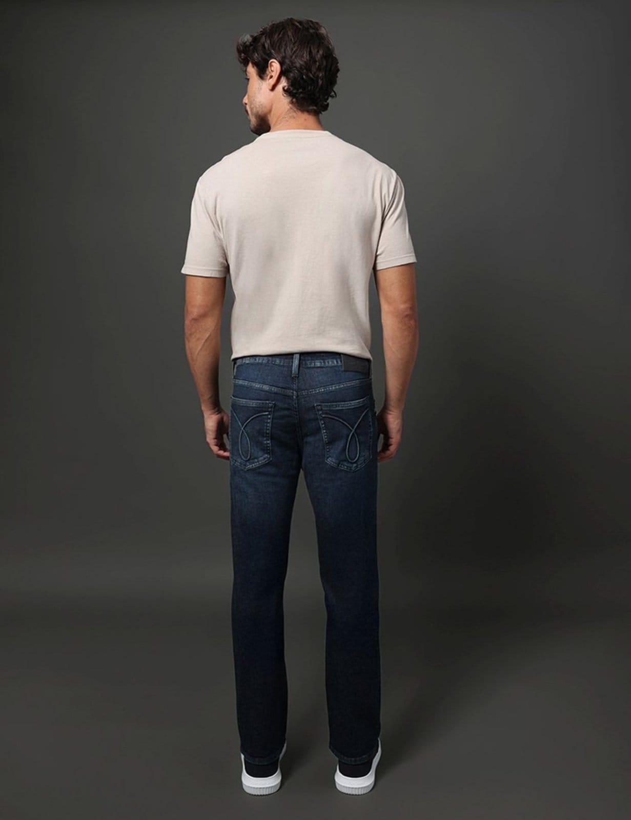 Vista 2 Calça Jeans Masculina 5 Pockets Calvin Klein Jeans - Marinho Calvin Klein Jeans azul marinho