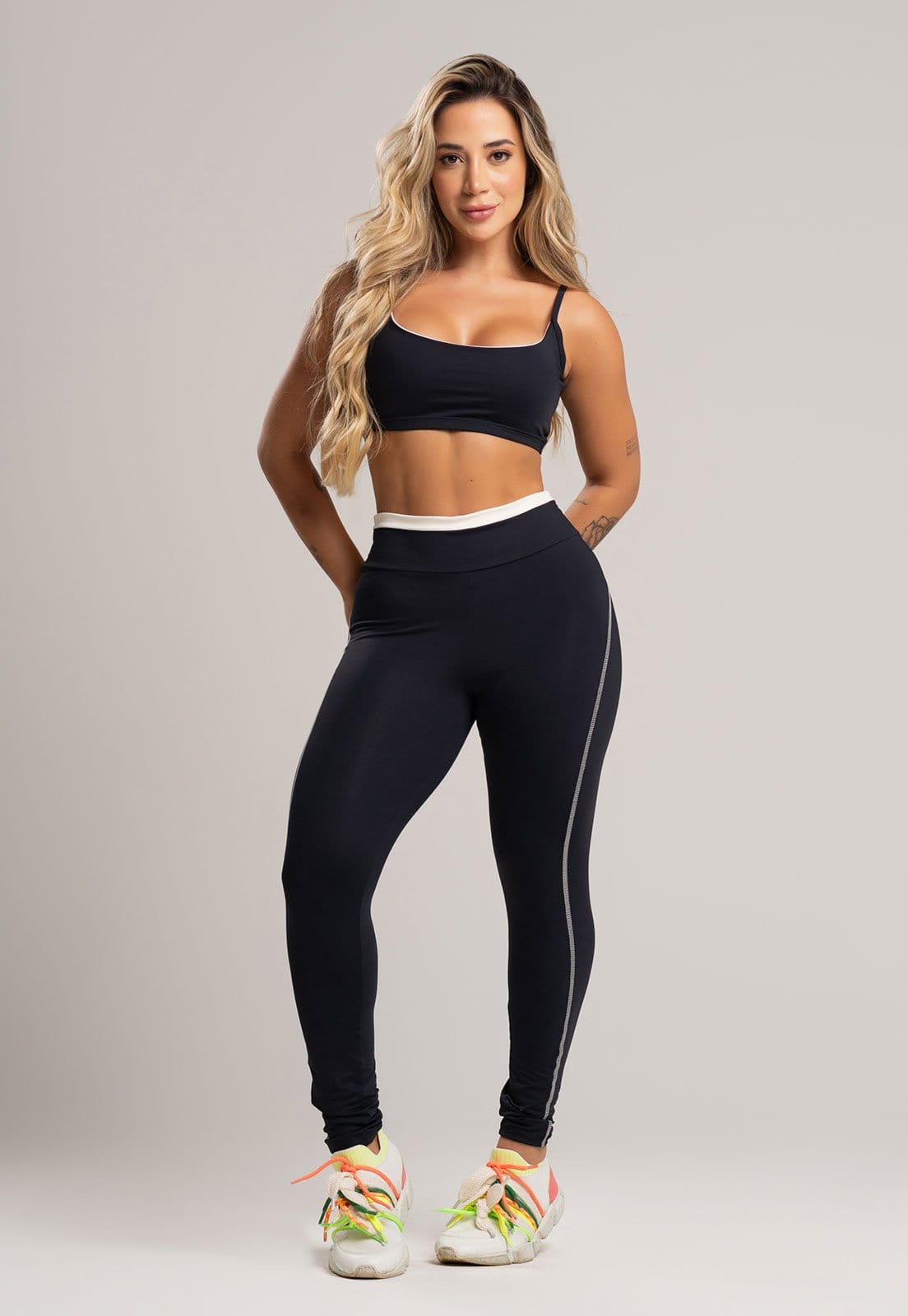 Calça Legging Academia MVB Modas Cós de Vira Cintura Alta Feminina Poliamida