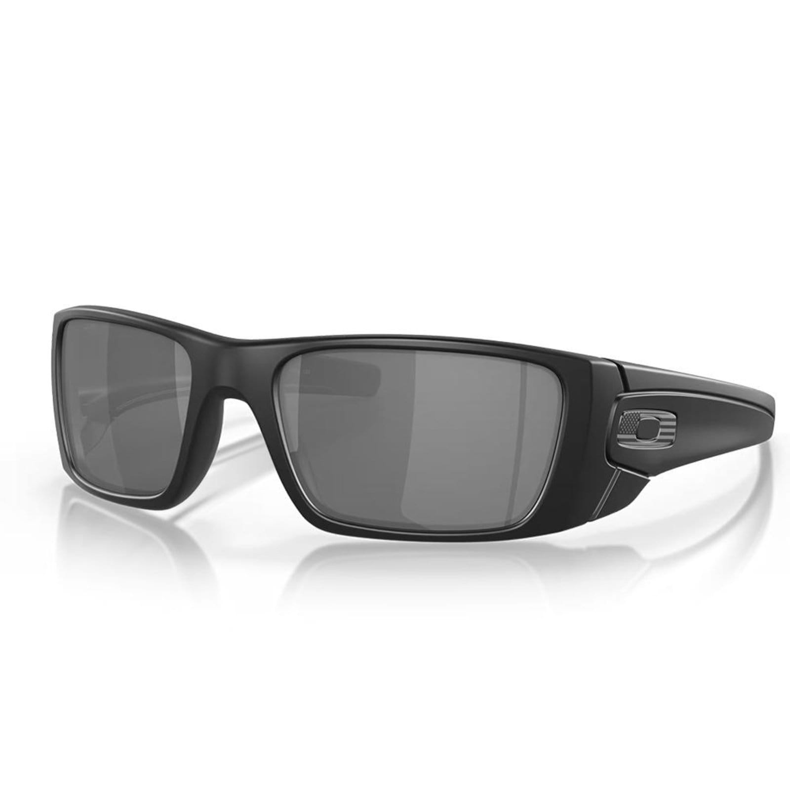 Vista principal Óculos de Sol Oakley Fuel Cell Matel Black Steel 8260 Oakley preto black