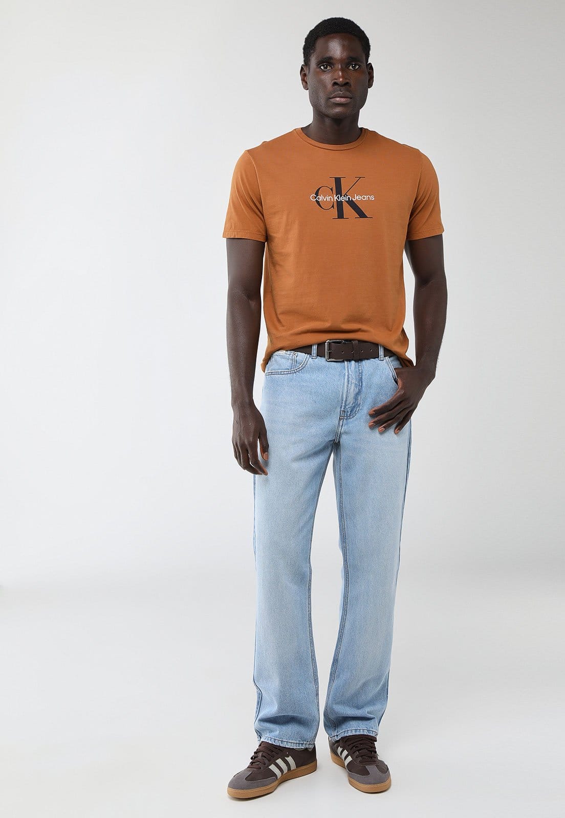 Vista 2 Calça Jeans Masculina Calvin Klein Jeans Straight 5 Pockets Claro Calvin Klein Jeans azul