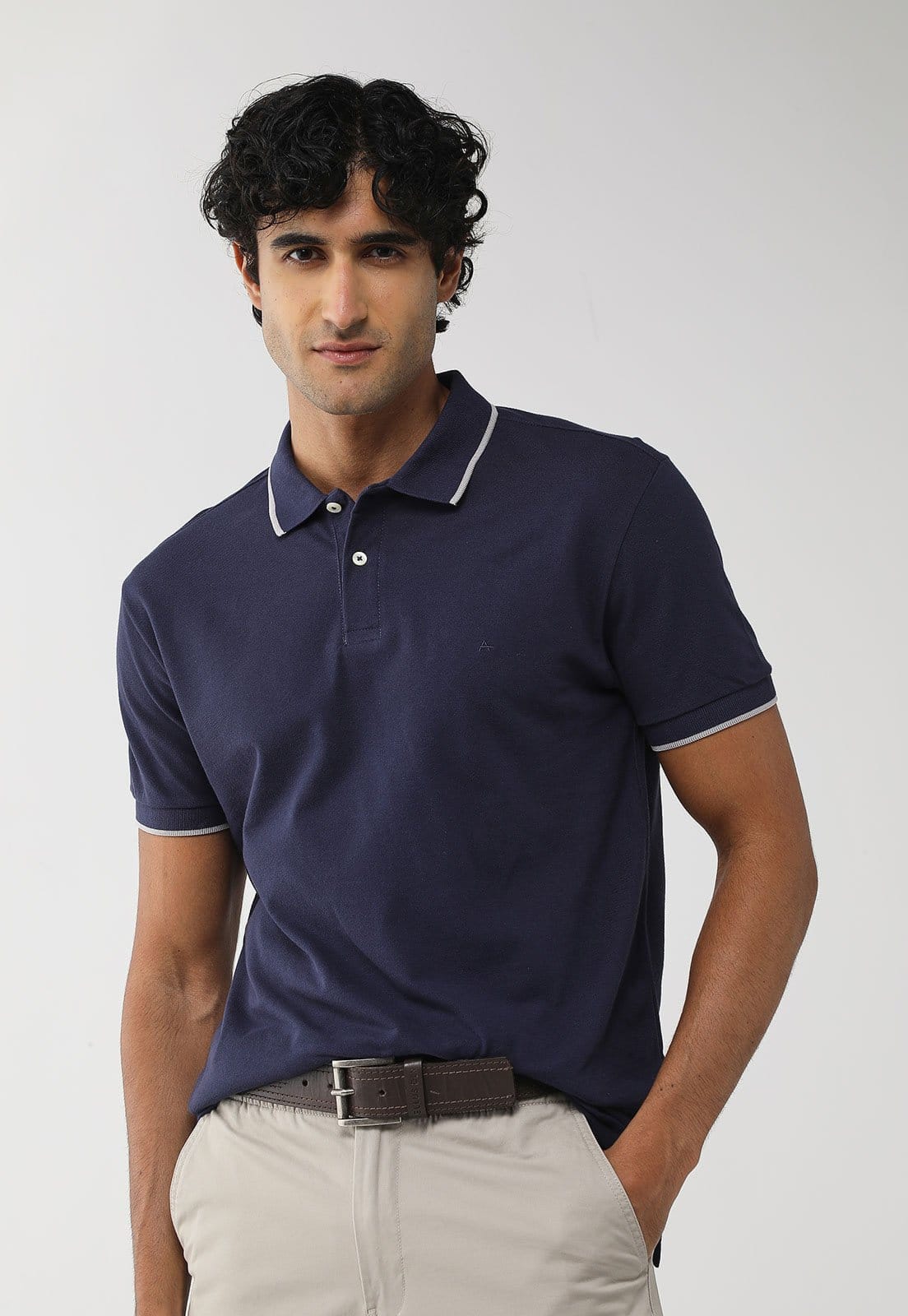Polo Masculina Aramis Gola Detalhe Contraste