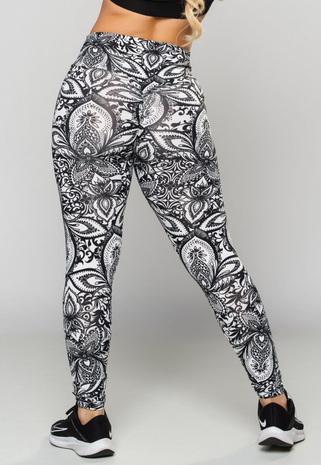 Vista 2 Calça Legging MVB Modas Empina Bumbum Suplex Estampada Mandala Mvb Modas branco/estampado/multicolorido/preto