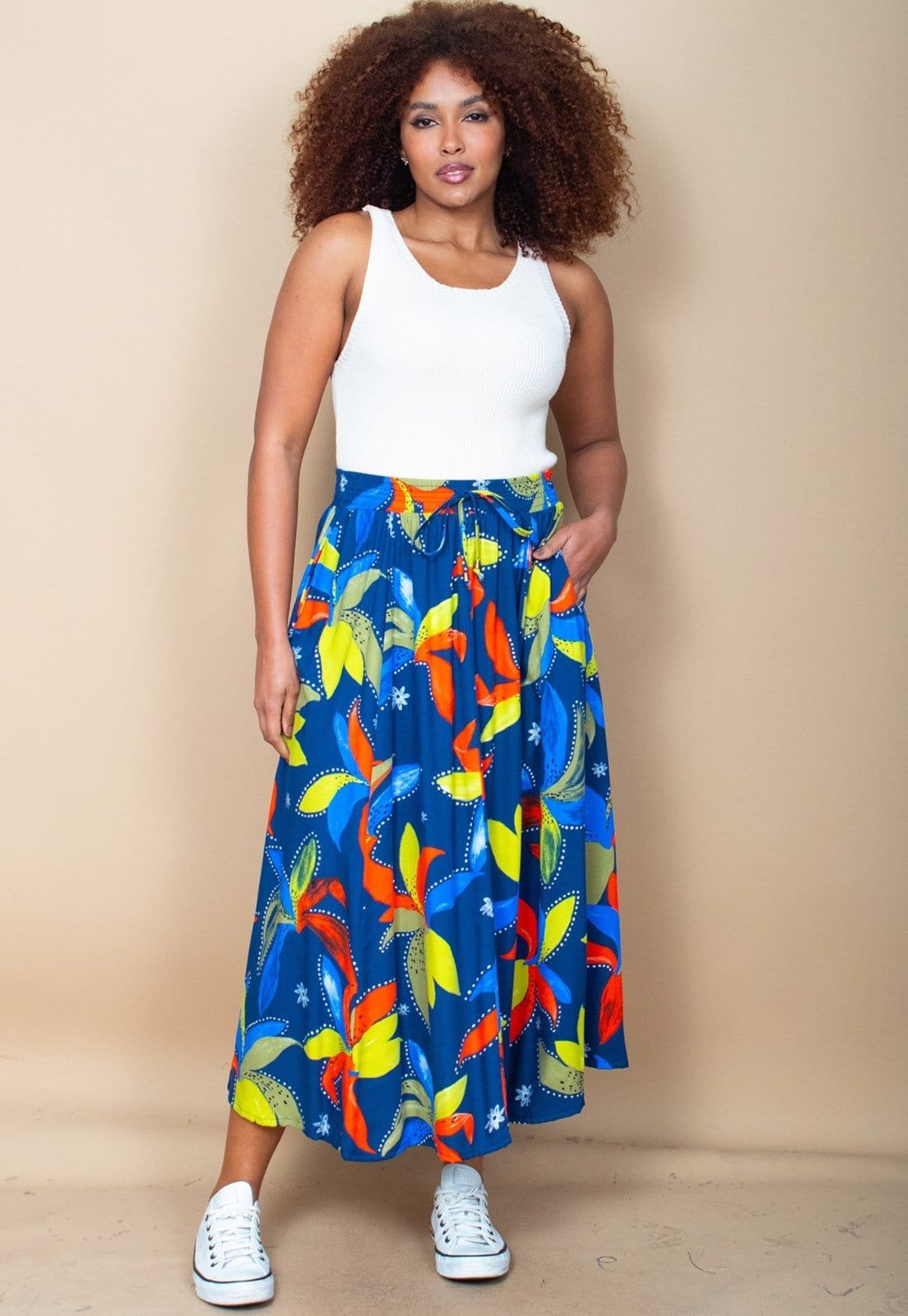 Vista 2 Saia Cabanafree Longa Viscose Estampa Maré Vibrante Cabanafree azul/estampado/multicolorido