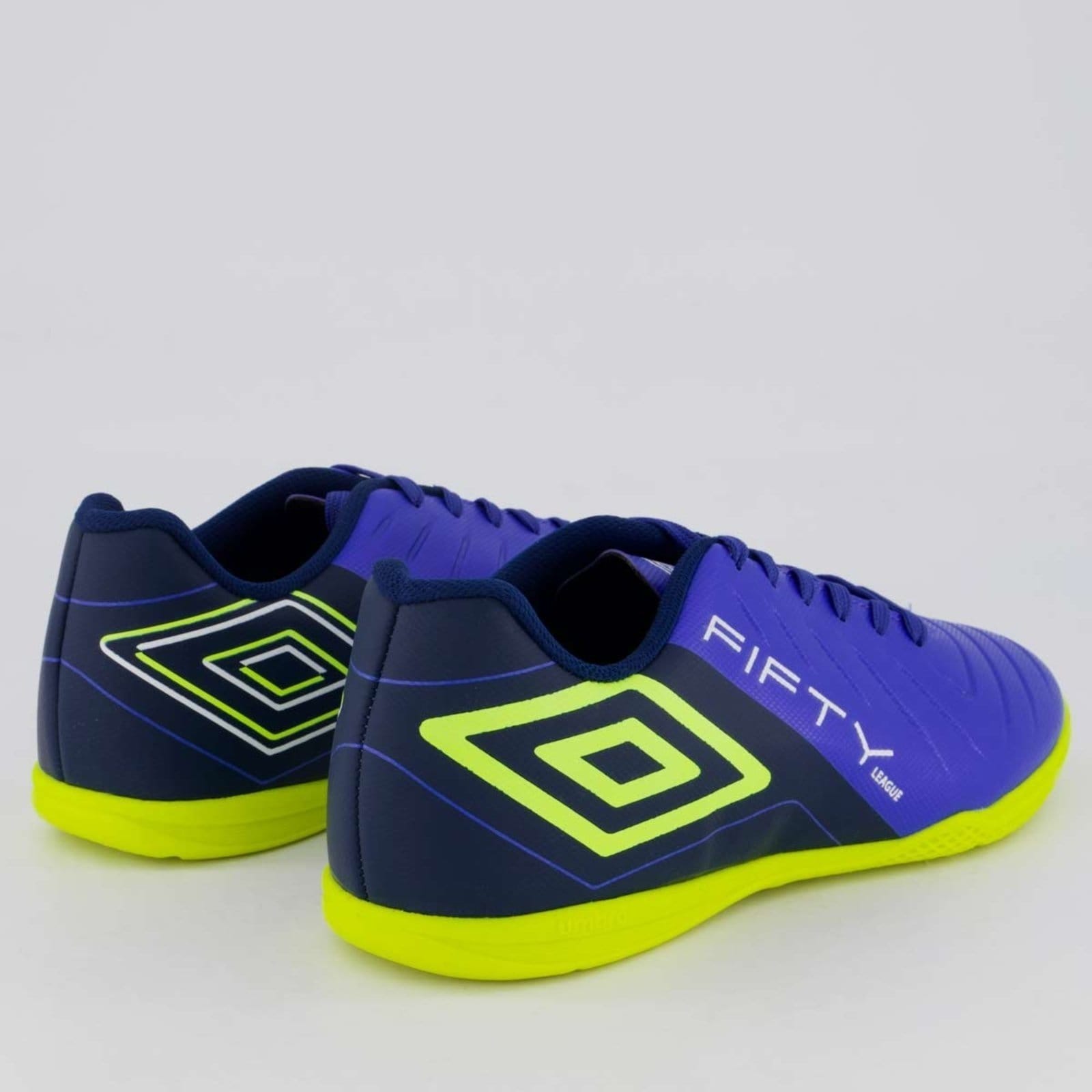 Vista 2 Chuteira Umbro Fifyt VI League Futsal Azul e Verde Umbro azul marinho
