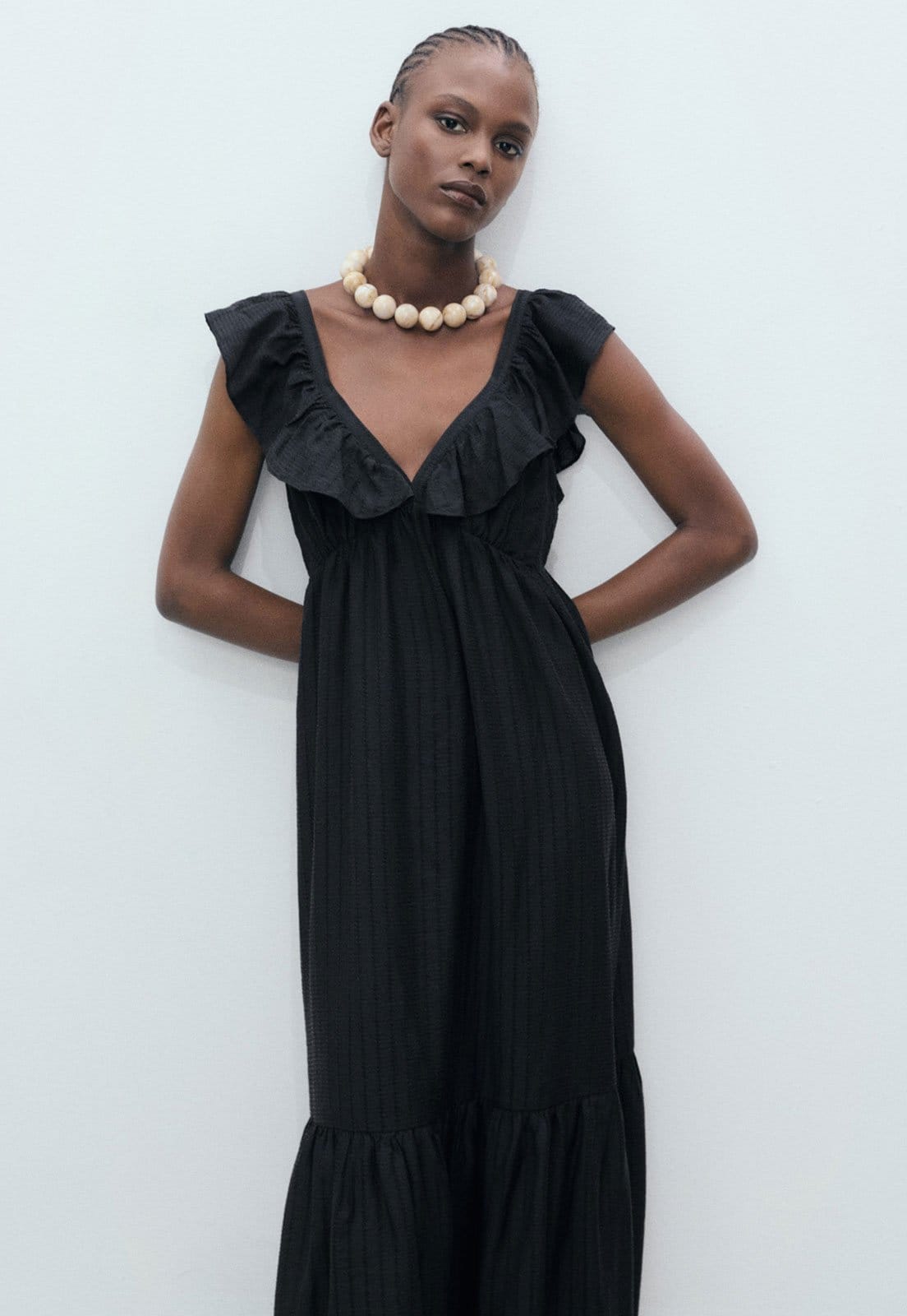 Vista 2 Vestido Mango Midi Romana Mango preto