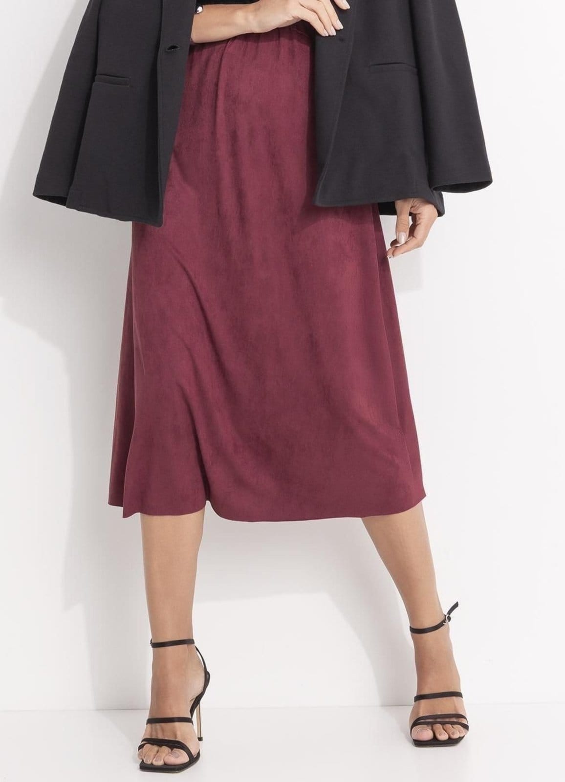 Saia Feminina Bordô Em Malha Suede