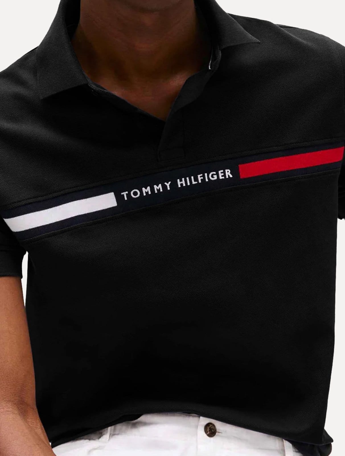 Vista 2 Polo Tommy Hilfiger Masculina Regular Chest Insert Logo Preta Tommy Hilfiger preto