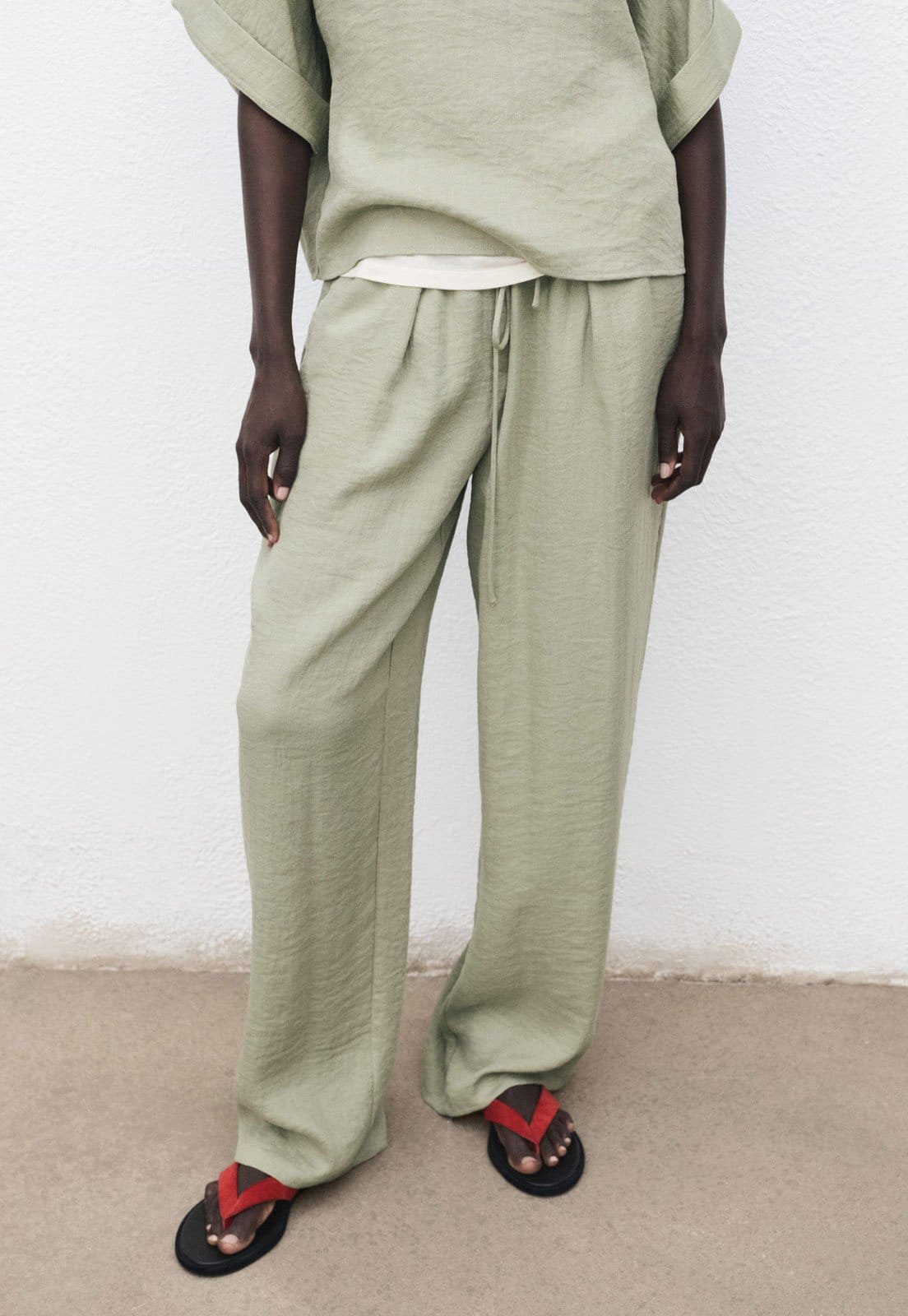 Calça Feminina Mango Ampla Claro