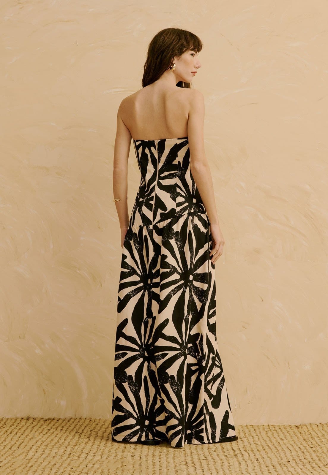 Vista 2 Vestido Longo Tomara Que Caia Estampado Perka CaCay preto