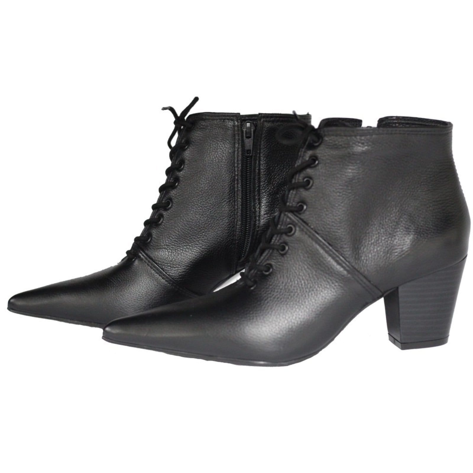 Bota Feminina com Cadarço Bico Fino Cano Curto Couro Salto 6 cm