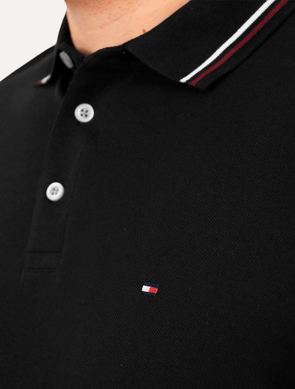 Vista 2 Polo Tommy Hilfiger Masculina Slim Tipped Collar Preta Tommy Hilfiger preto