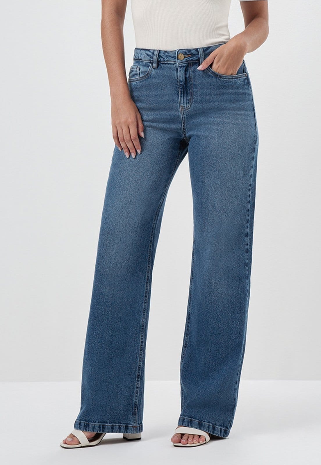 Vista 2 Calça Jeans Wide Leg Azul Médio Selene Principessa jeans azul