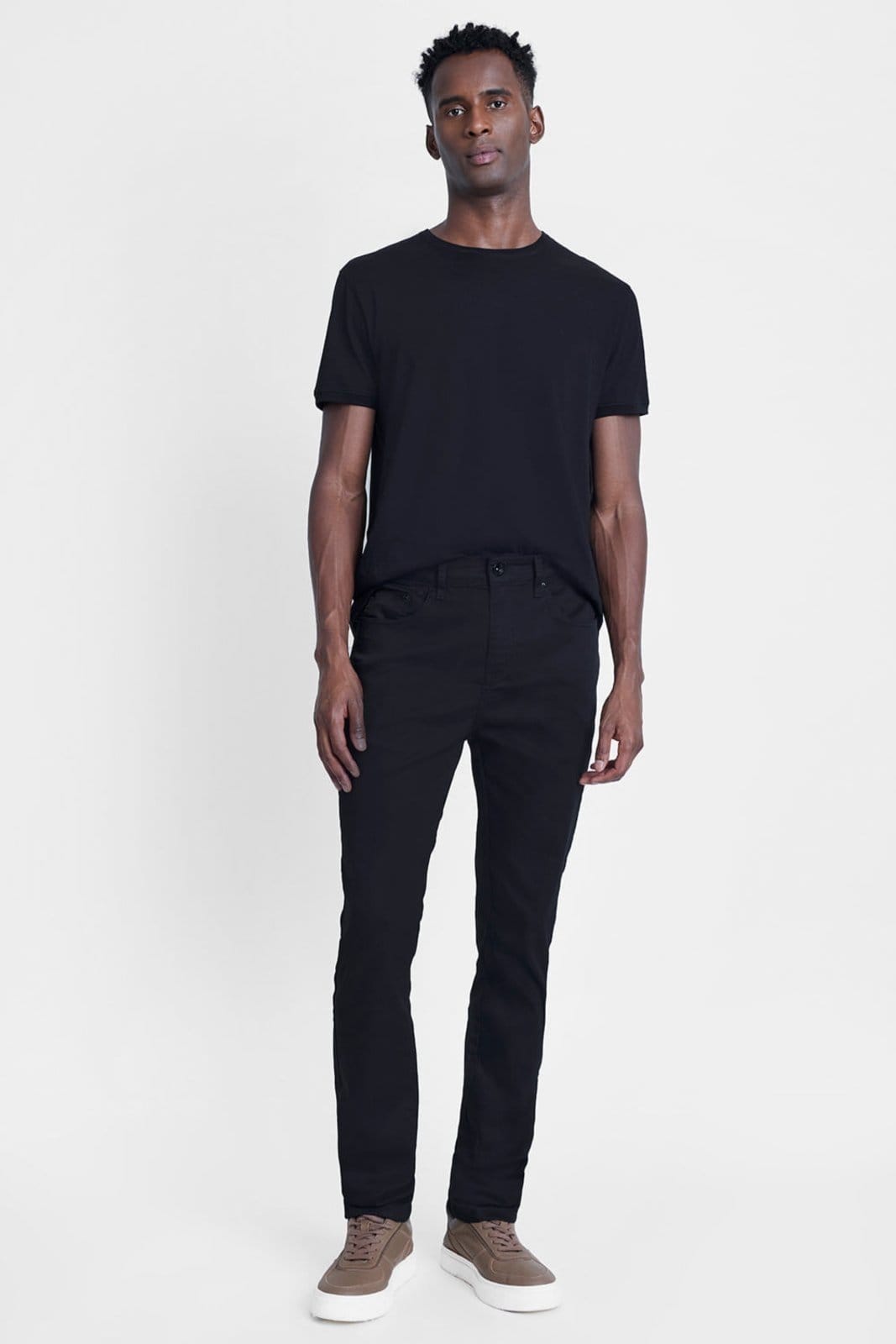 Vista 2 Calça Color Five Pockets Skinny Aramis preto