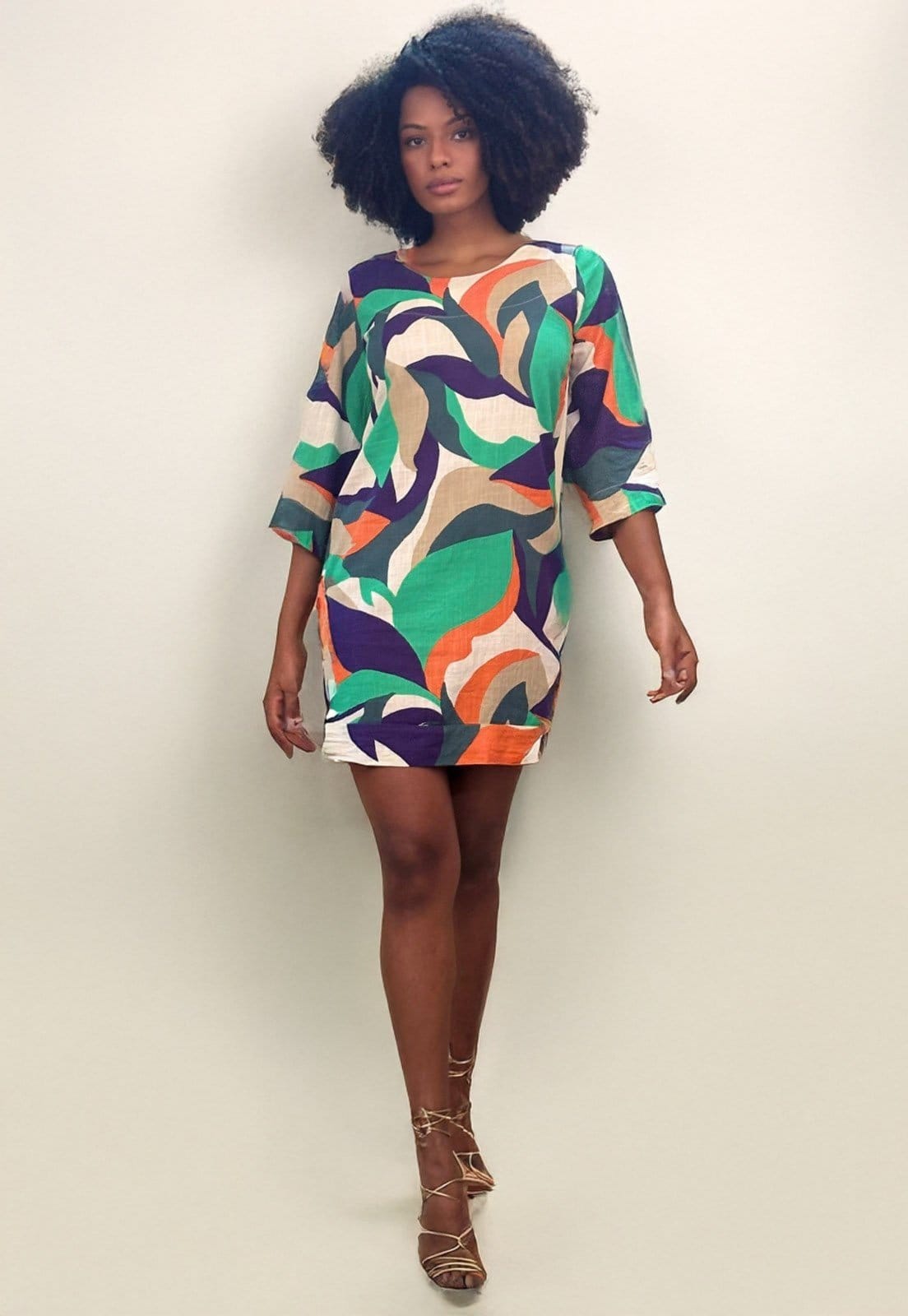 Vista 2 Vestido Curto Amazonia Vital Viscose Manga Ampla Balli Brisa do Mar Amazonia Vital azul marinho/bege/estampado/laranja/verde