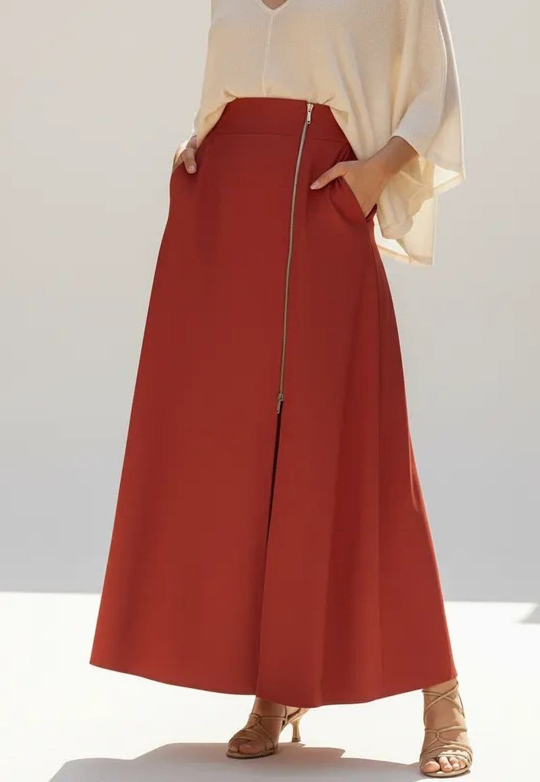 Vista 2 Saia Cabanafree Midi com Zíper Telha Cabanafree vermelho