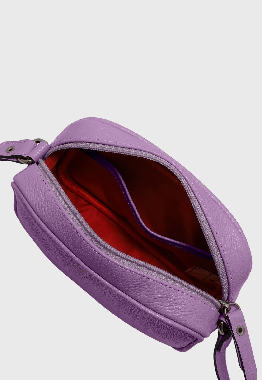 Vista 2 Bolsa Transversal Couro Mariart Mini Jeri Violeta Mariart lilás violeta
