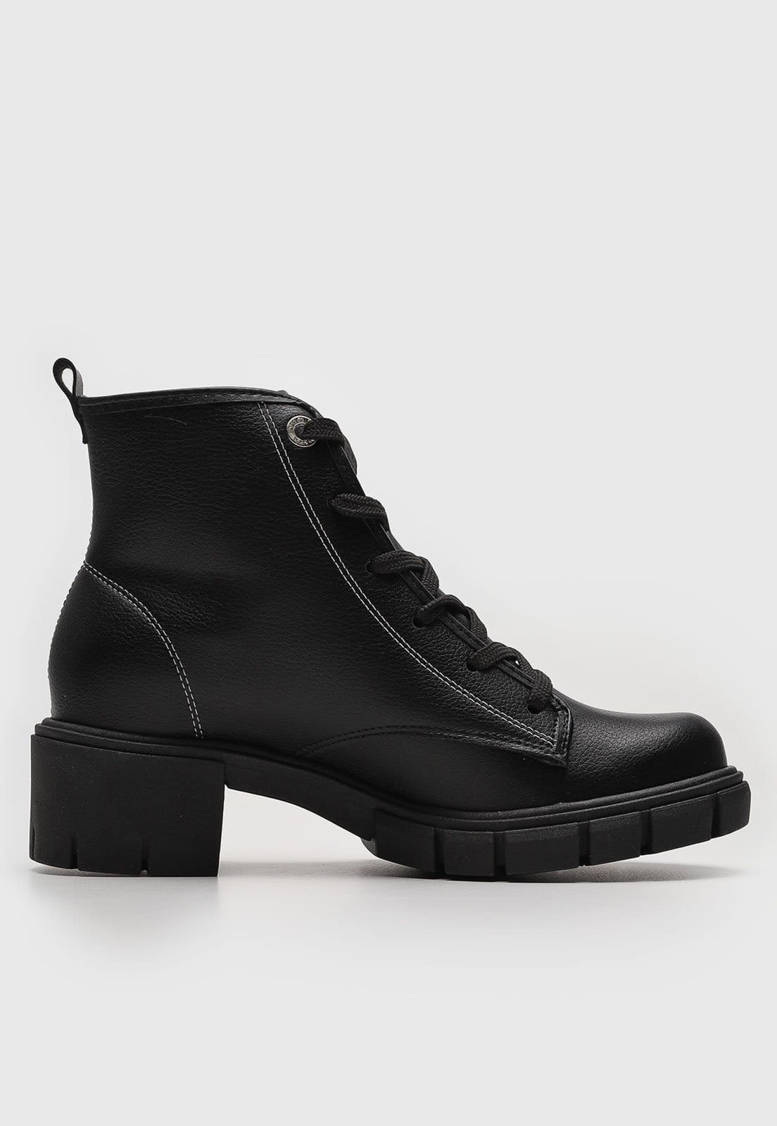 Vista 2 Bota Tratorado Moleca Posponto Preta MOLECA preto