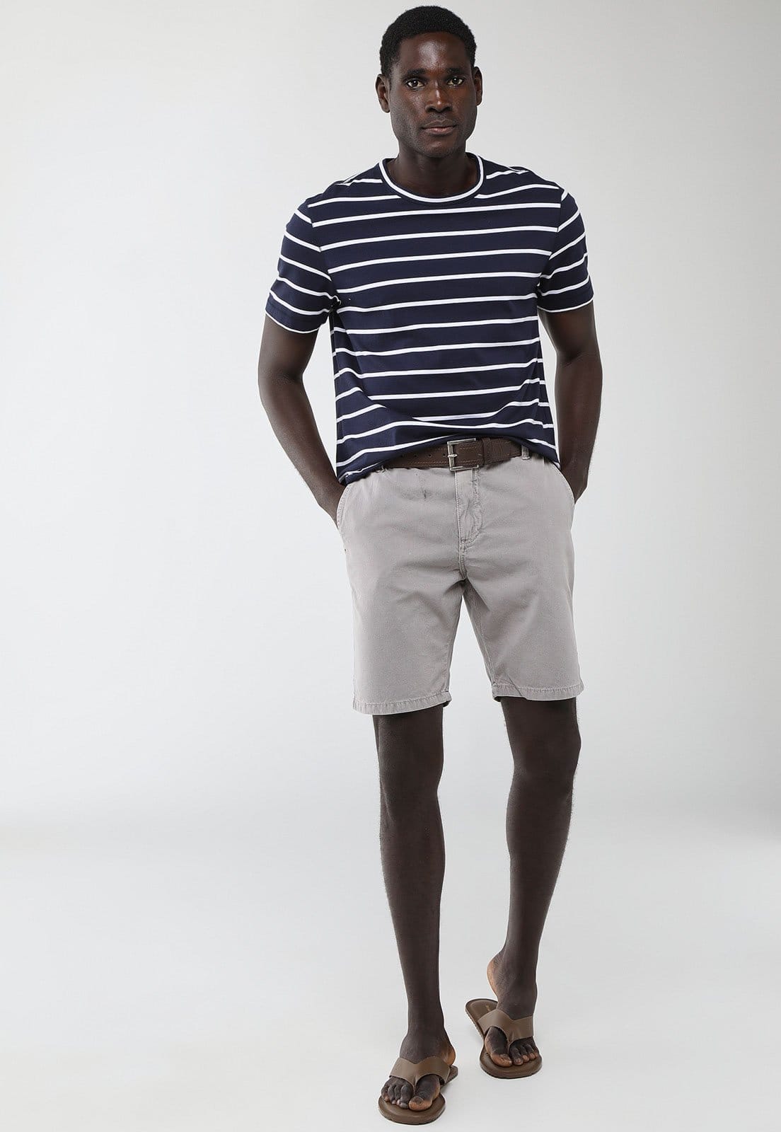 Vista 2 Bermuda Masculina Aleatory Sarja Lisa Aleatory cinza