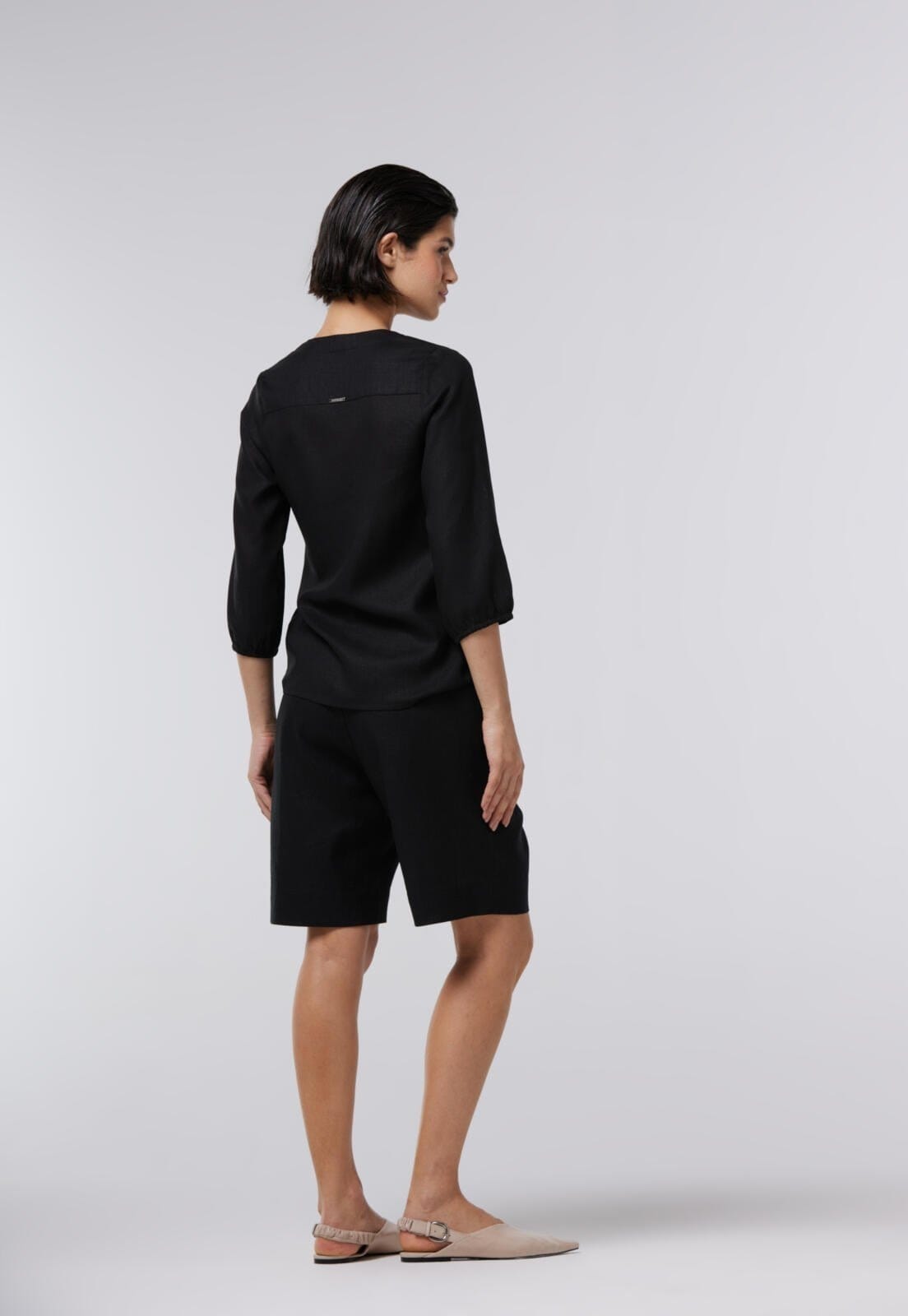 Vista 2 Bermuda Linho Traymon Cintura Alta Traymon preto