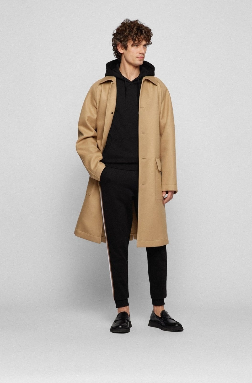 Vista 2 Blusa De Moletom Com Capuz Em Algodão Orgânico Com Logotipo Boss preto