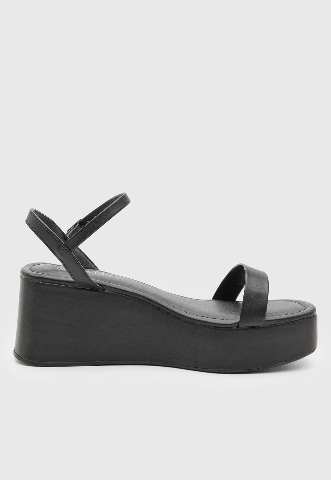 Vista 2 Sandália Feminina Via Uno Salto Grosso Preta VIA UNO preto