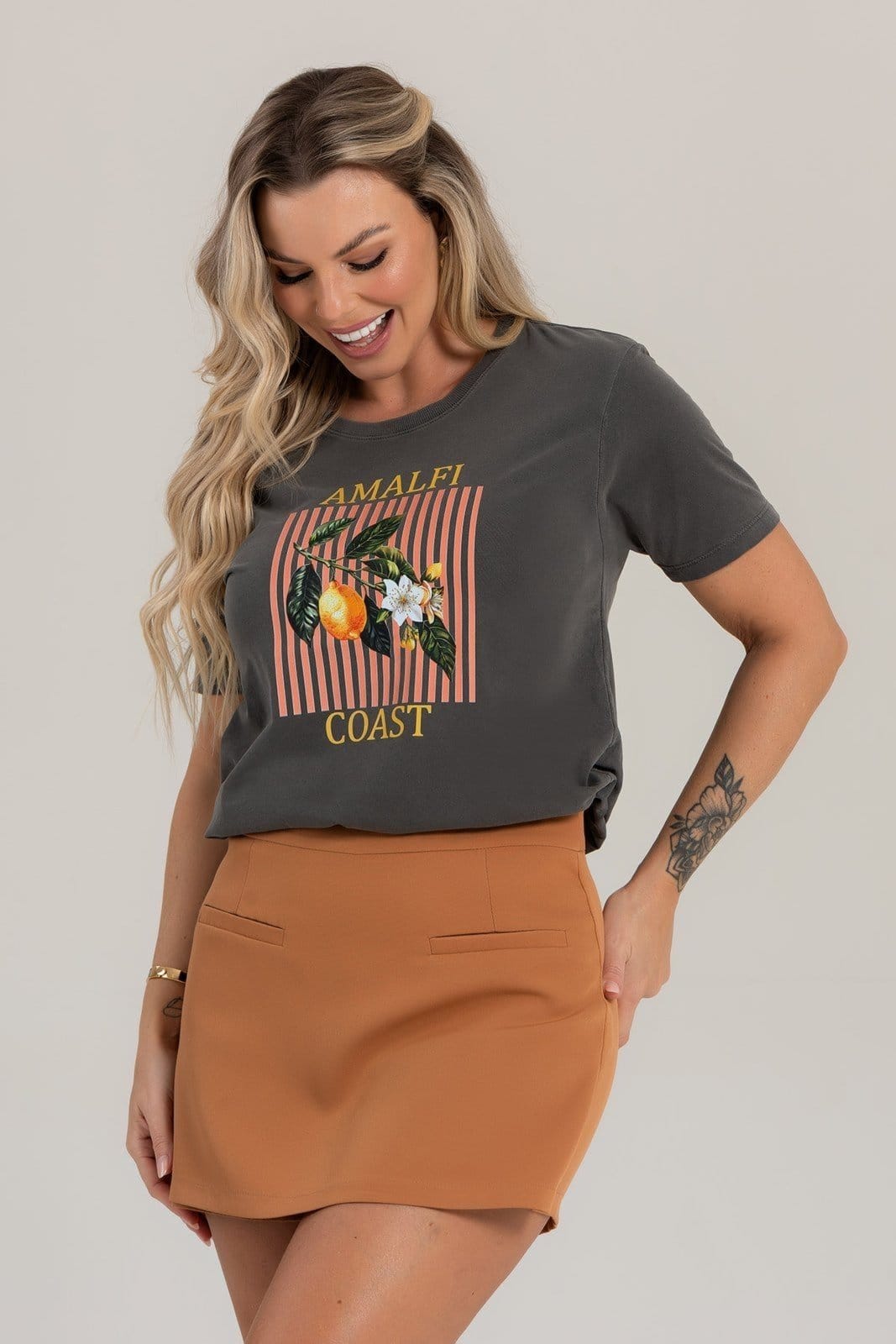 Camiseta Feminina Cianitas Chumbo Estampa Limão Amalfi - 2