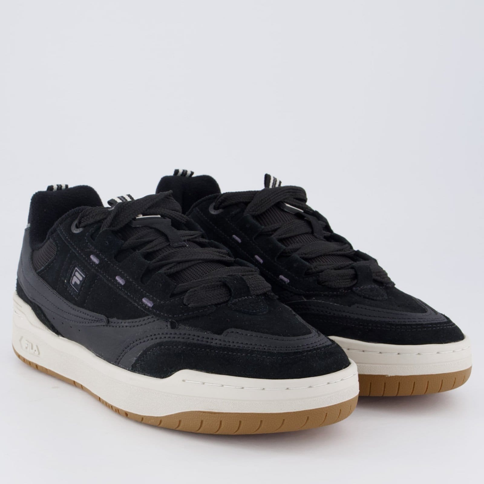 Vista 2 Tênis Fila X2K e Bege Fila preto