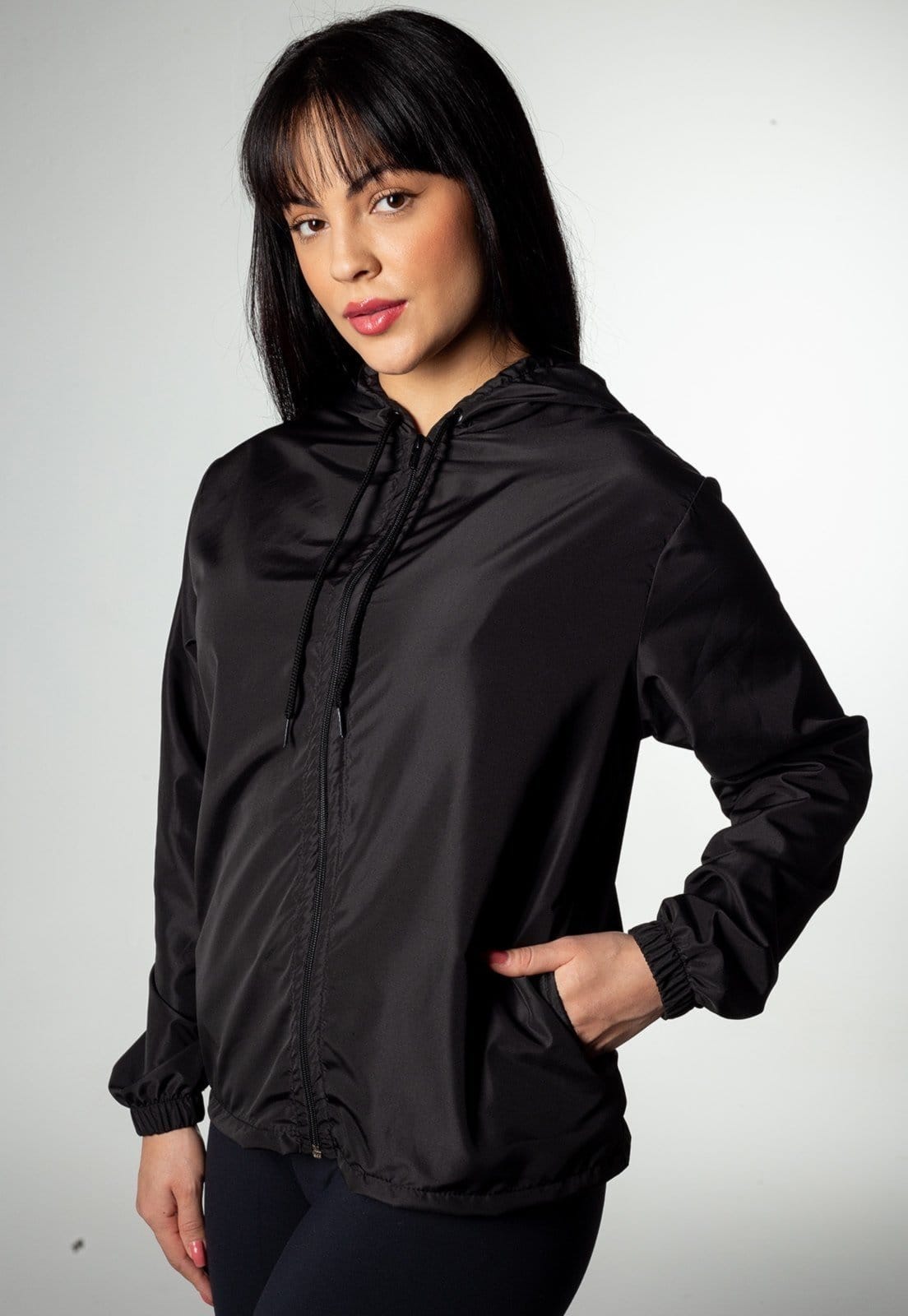 Vista 2 Jaqueta Corta Vento Feminina Liso Para Corrida Dulk preto