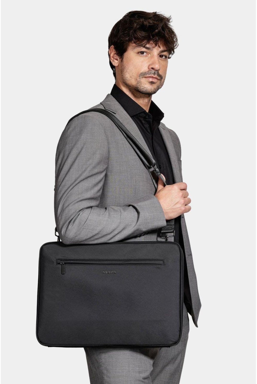 Vista 2 Pasta Aramis com alça e compartimento interno Office Aramis preto