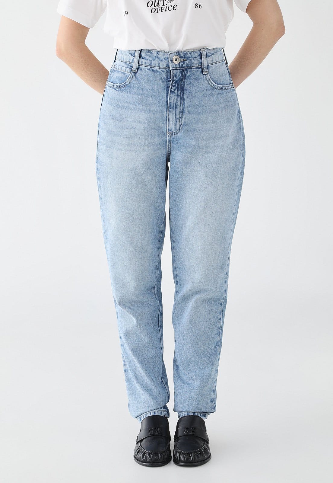 Calça Jeans Feminina Colcci Mom Cintura Alta Claro